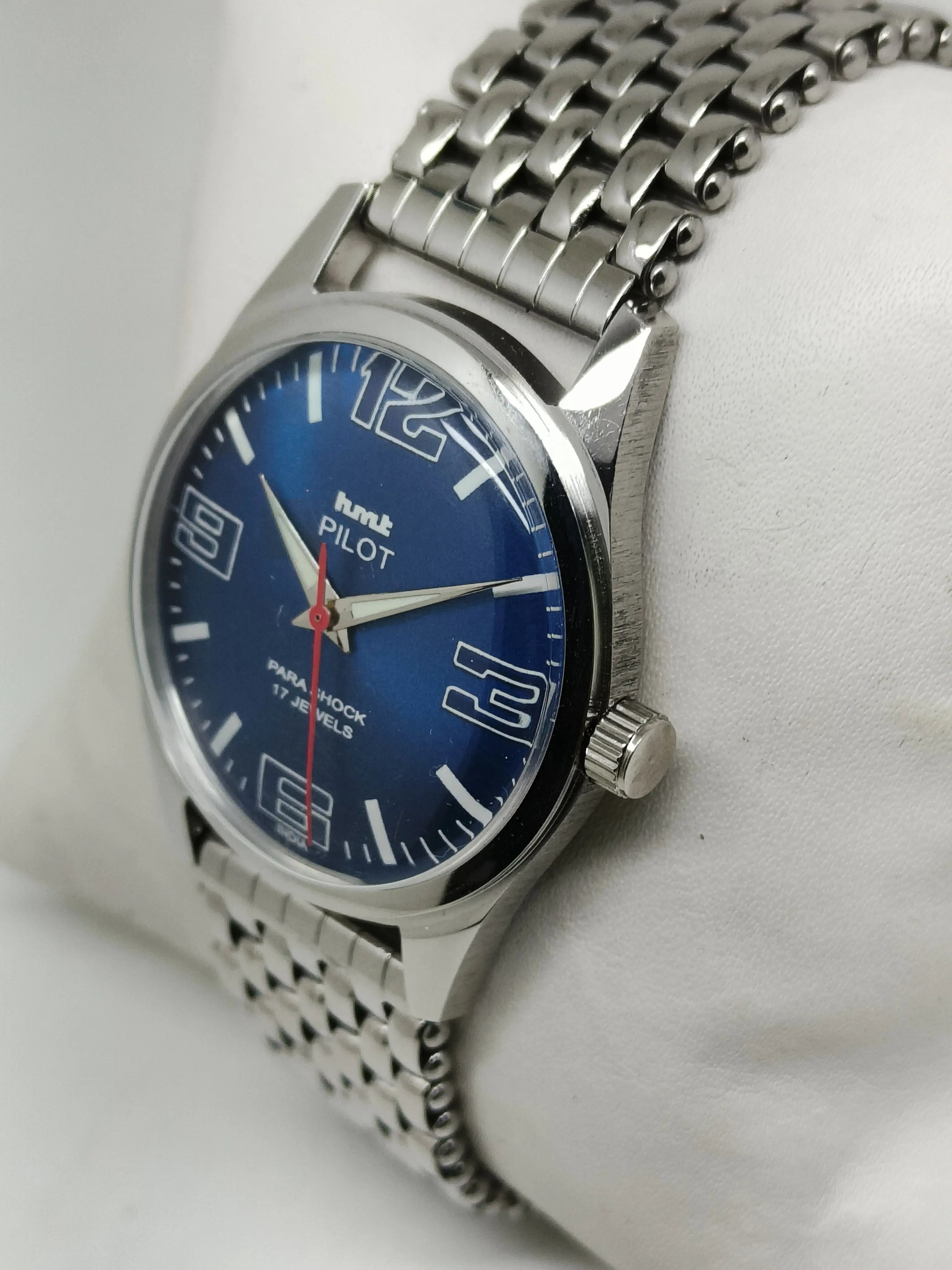 HMT Mechanical Vintage Watch – Refurbished Classic | Original Hand-Winding Timepiece National Watches