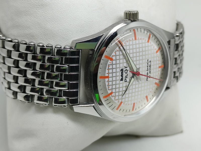 HMT Mechanical Vintage Watch – Refurbished Classic | Original Hand-Winding Timepiece
