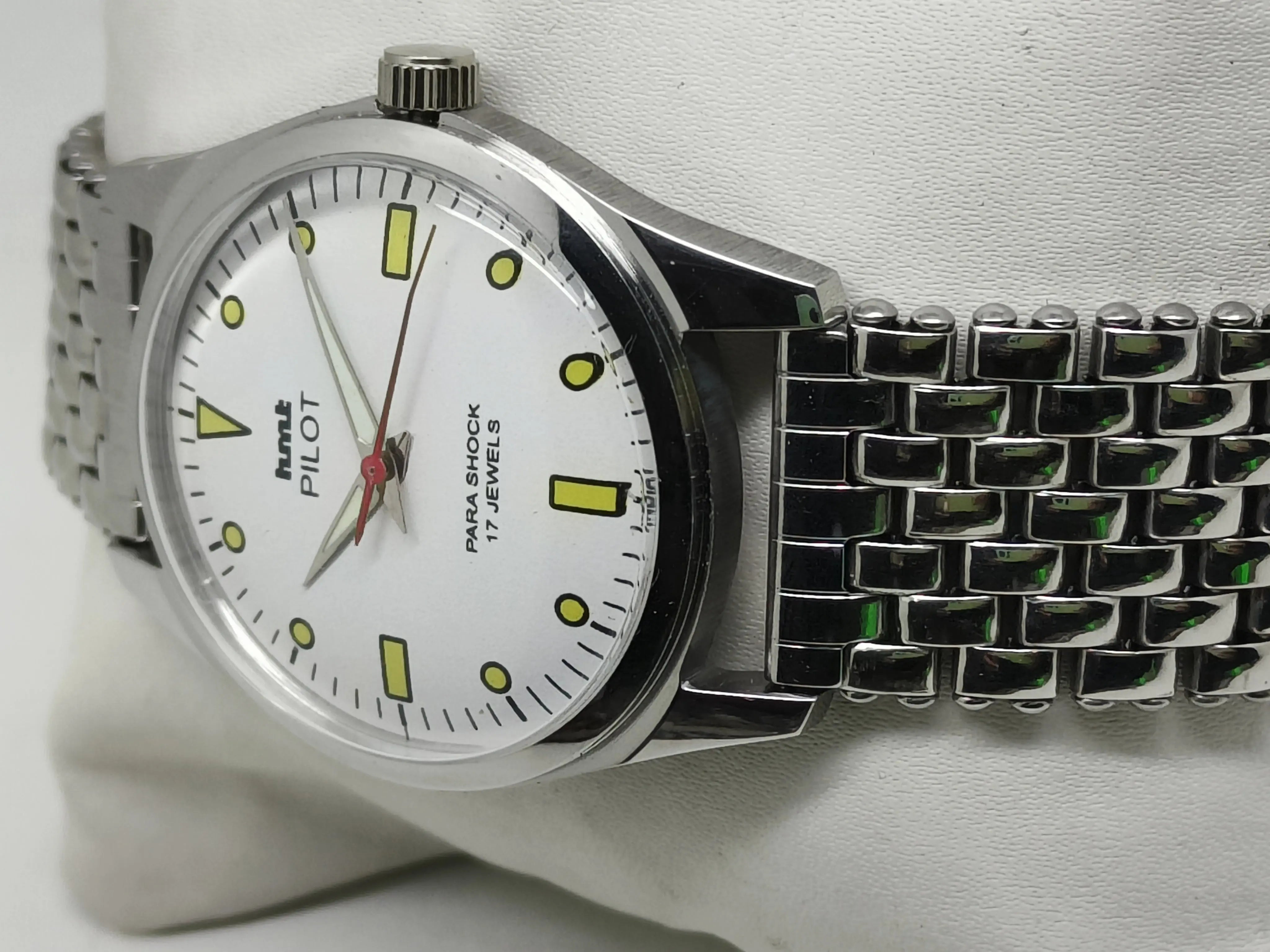HMT Mechanical Vintage Watch – Refurbished Classic | Original Hand-Winding Timepiece National Watches