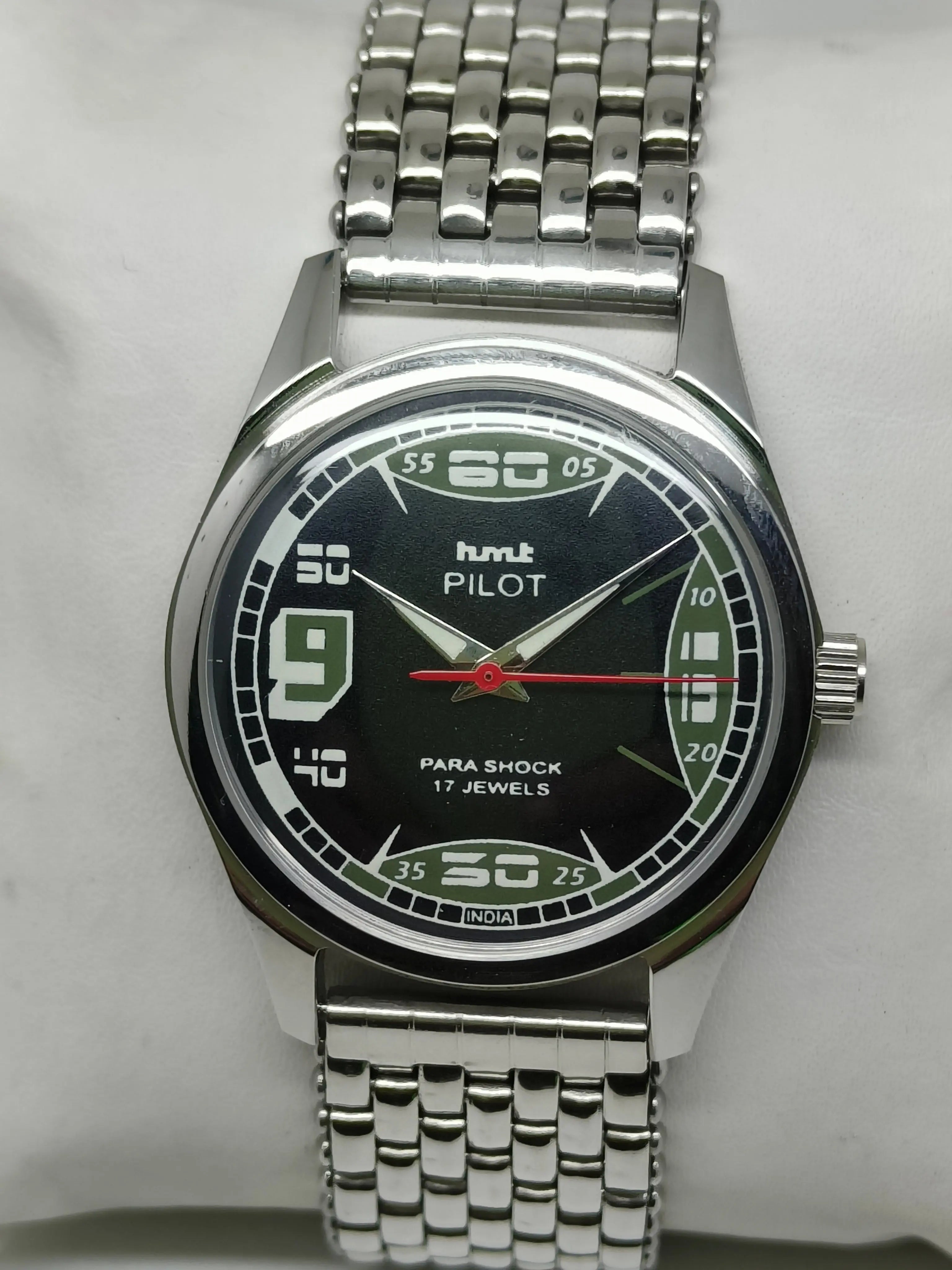 HMT Mechanical Vintage Watch – Refurbished Classic | Original Hand-Winding Timepiece National Watches