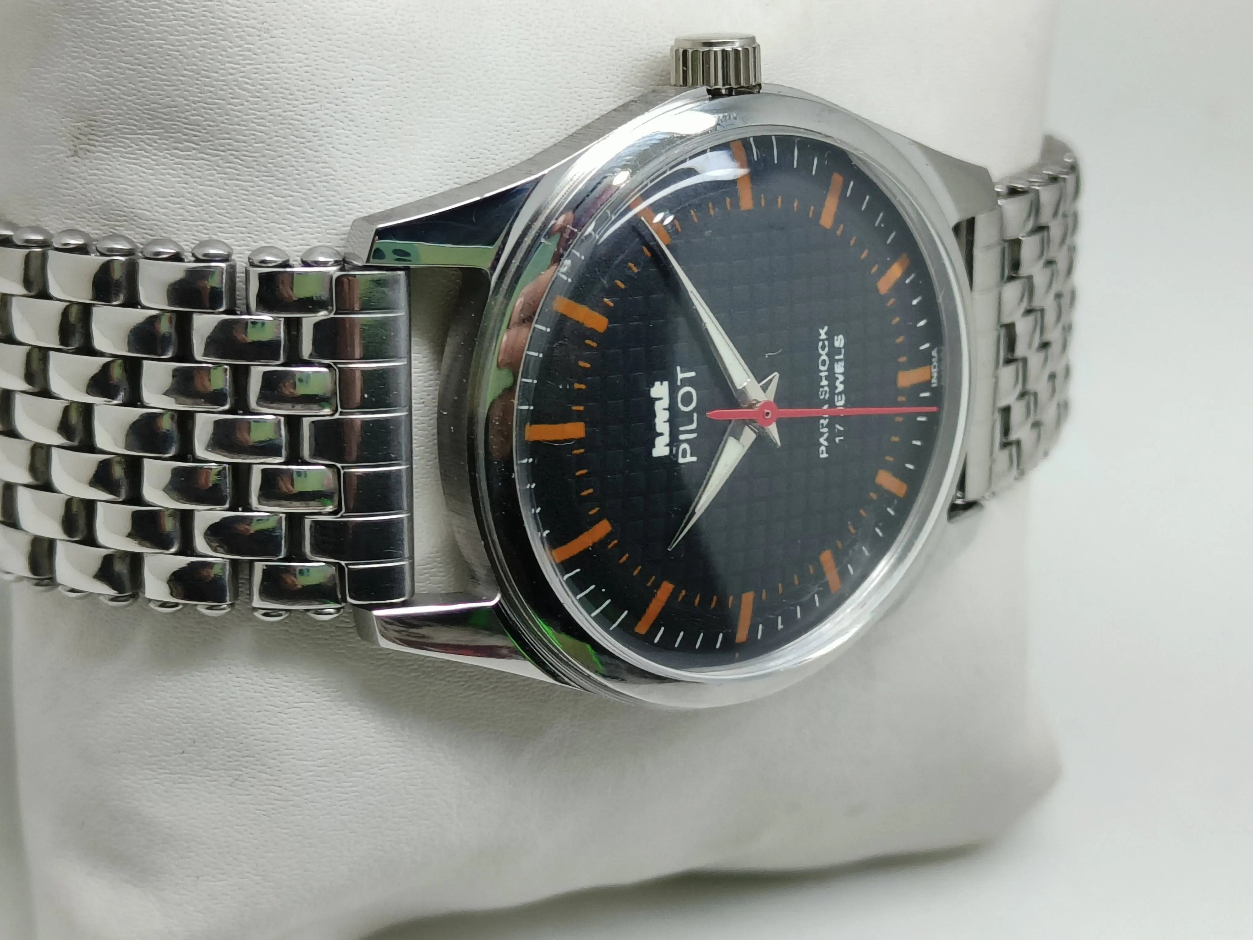HMT Mechanical Vintage Watch – Refurbished Classic | Original Hand-Winding Timepiece National Watches