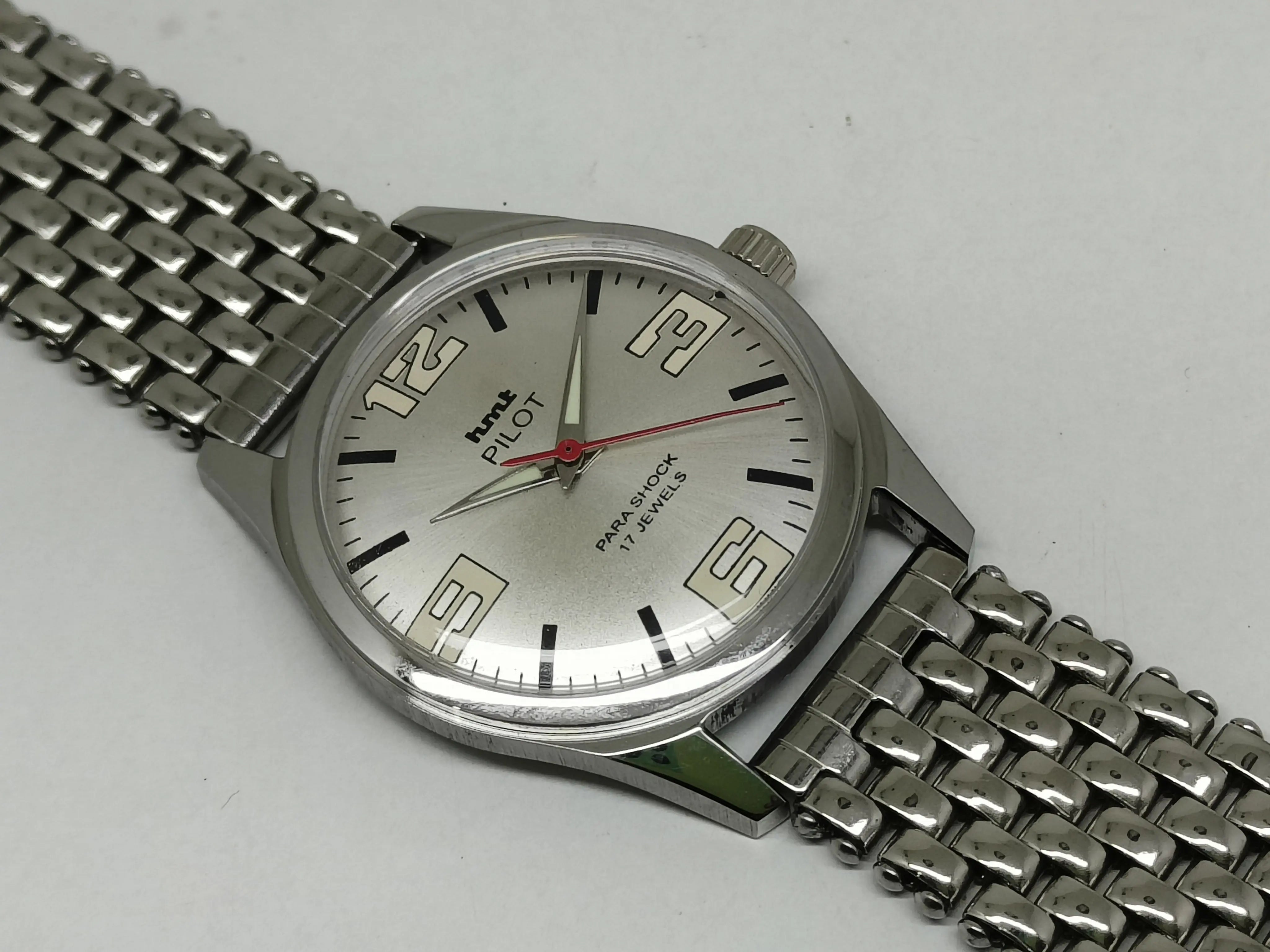 HMT Mechanical Vintage Watch – Refurbished Classic | Original Hand-Winding Timepiece National Watches