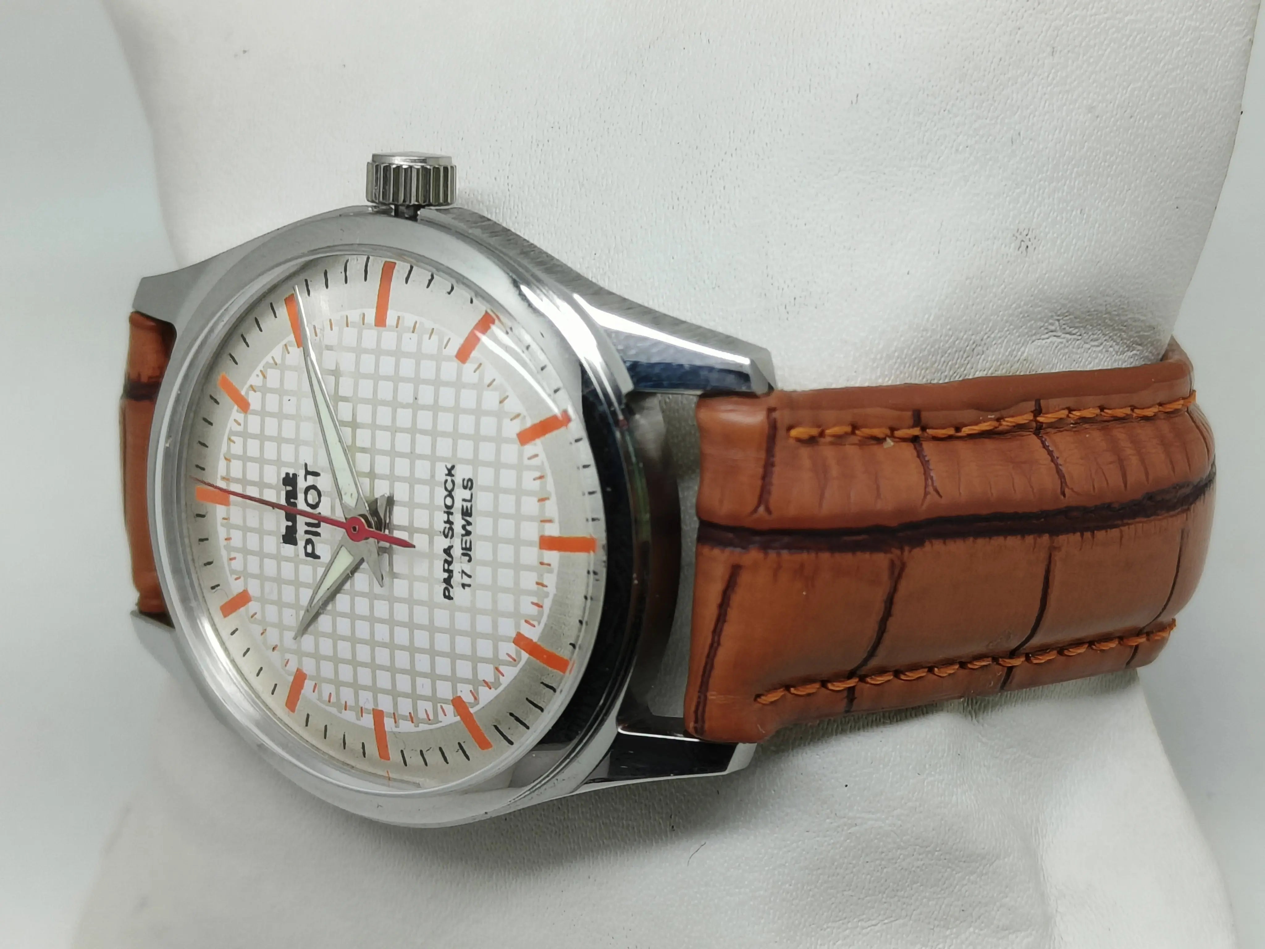 HMT Mechanical Vintage Watch – Refurbished Classic | Original Hand-Winding Timepiece National Watches