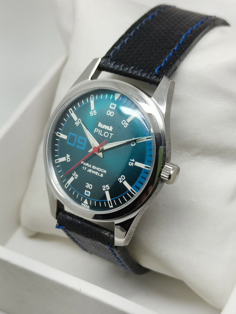 HMT Mechanical Vintage Watch – Refurbished Classic | Original Hand-Winding Timepiece