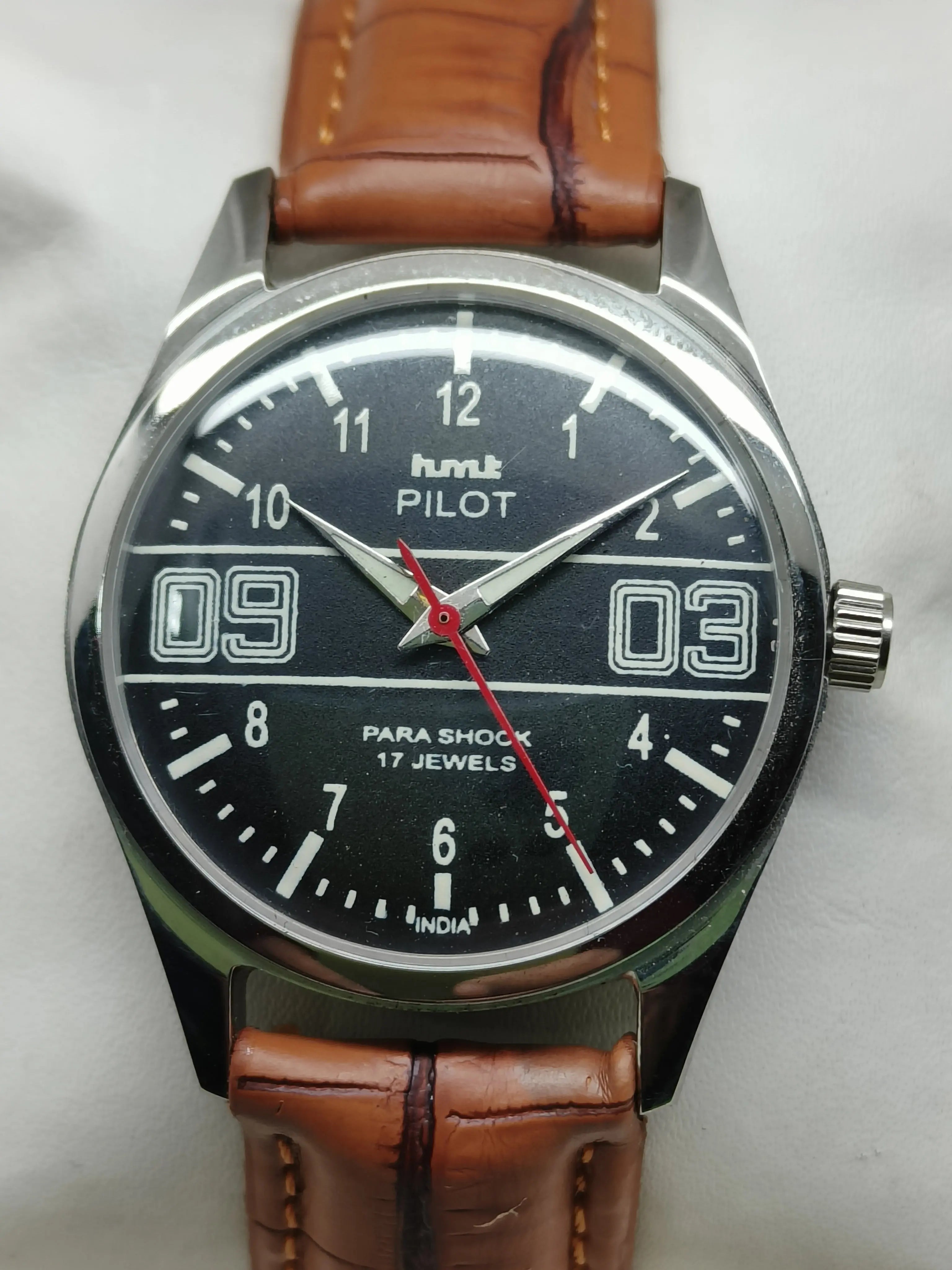 HMT Mechanical Vintage Watch – Refurbished Classic | Original Hand-Winding Timepiece National Watches