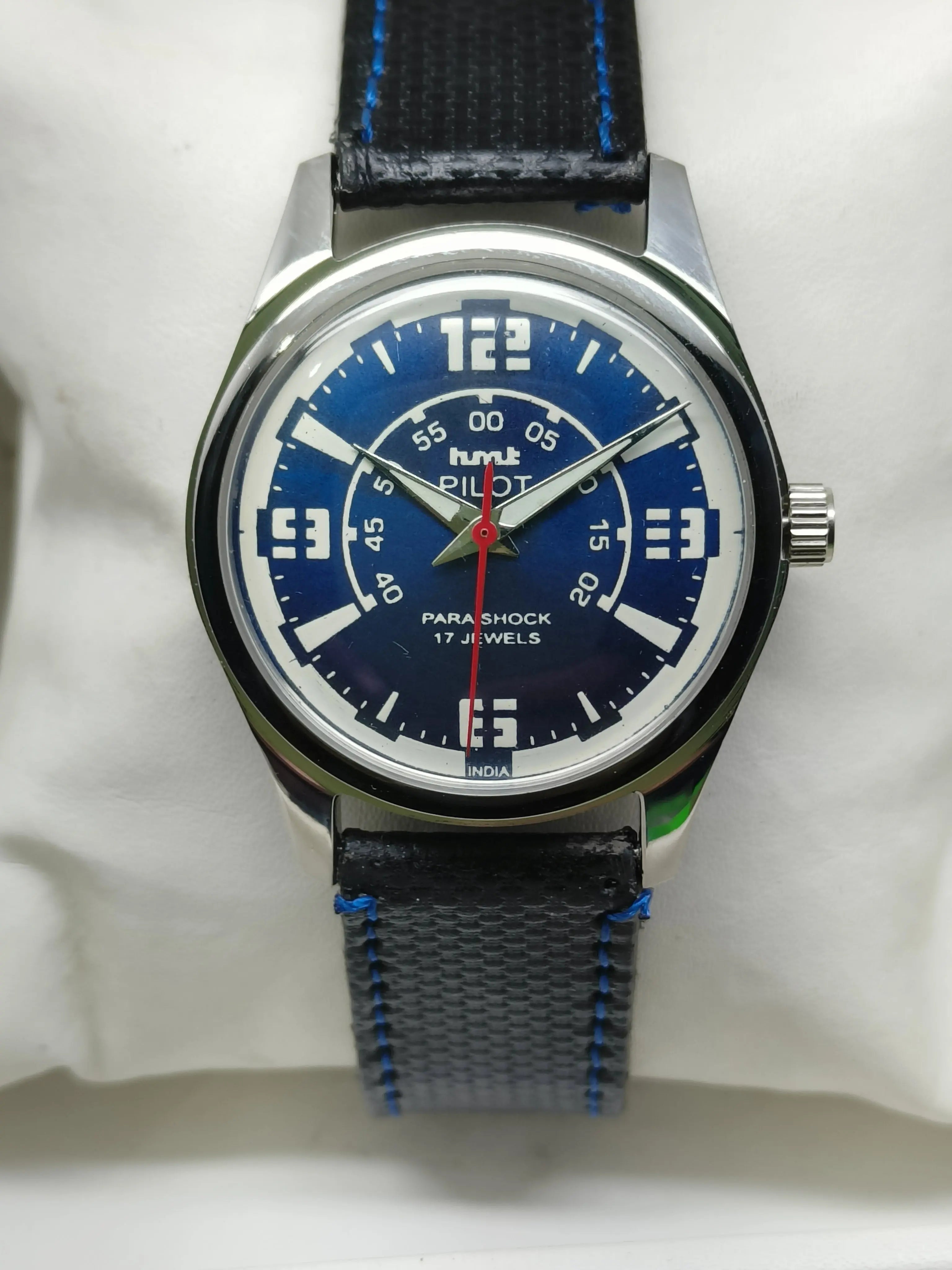 HMT Mechanical Vintage Watch – Refurbished Classic | Original Hand-Winding Timepiece National Watches