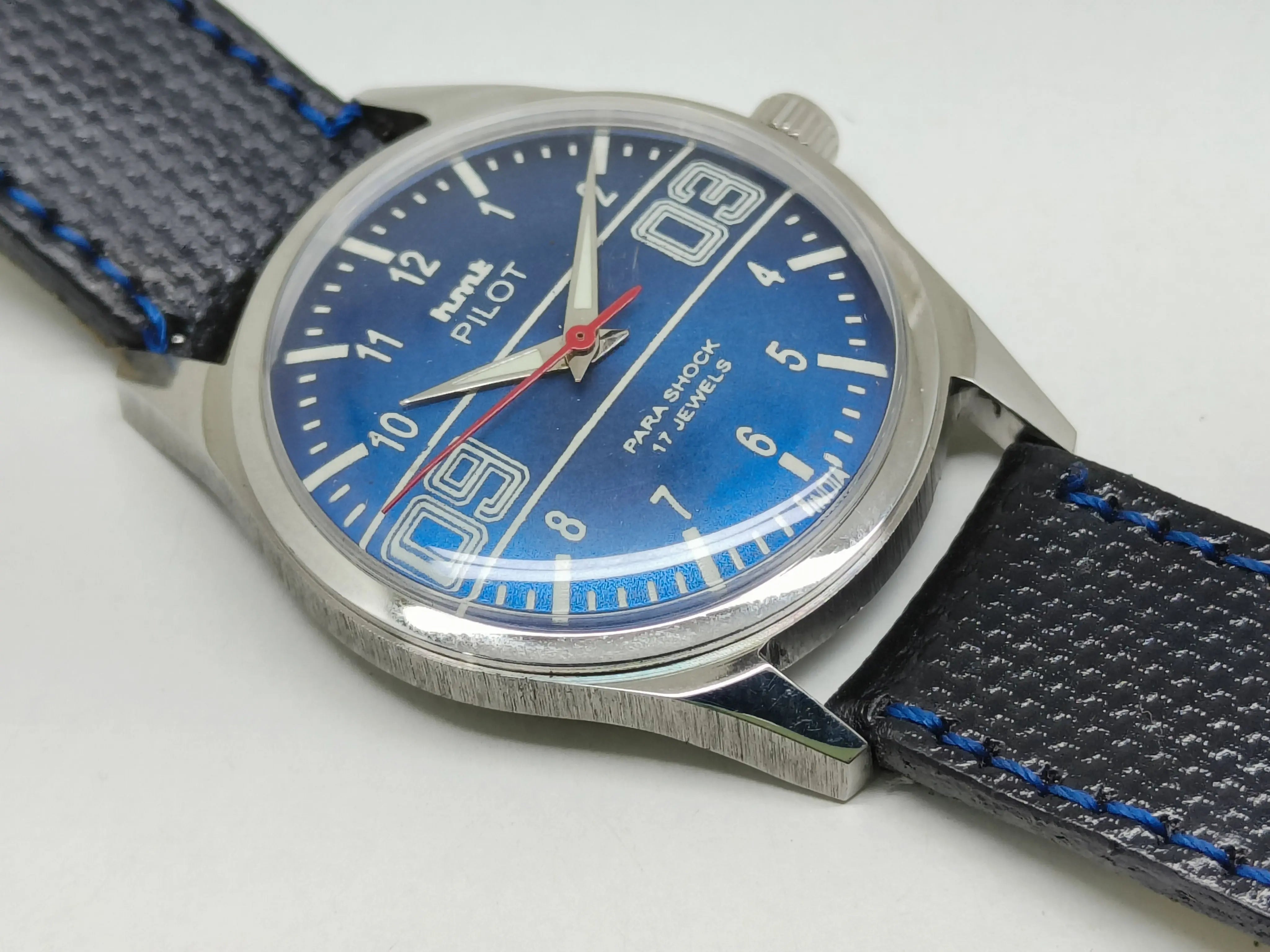 HMT Mechanical Vintage Watch – Refurbished Classic | Original Hand-Winding Timepiece National Watches