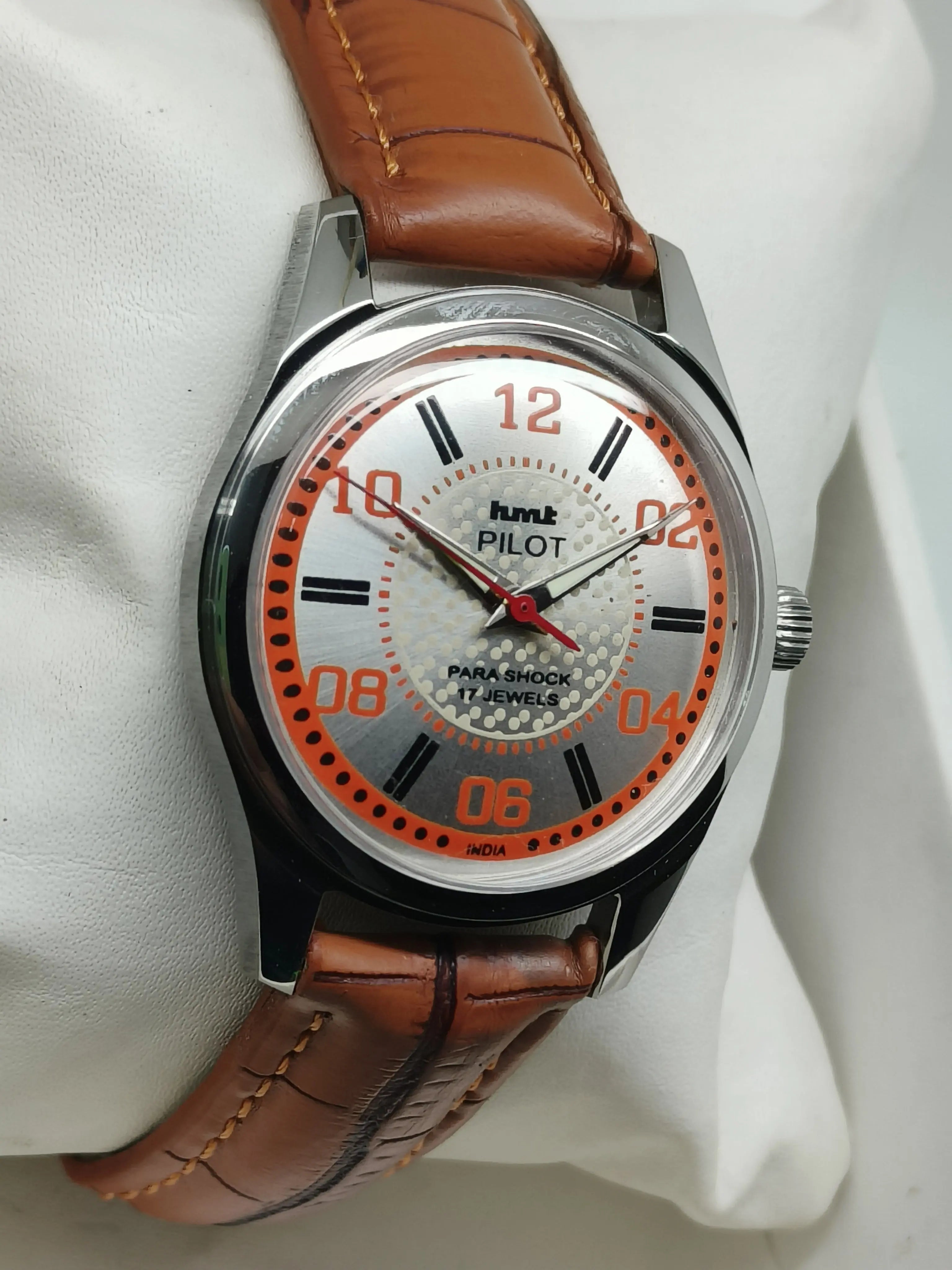 HMT Mechanical Vintage Watch – Refurbished Classic | Original Hand-Winding Timepiece National Watches