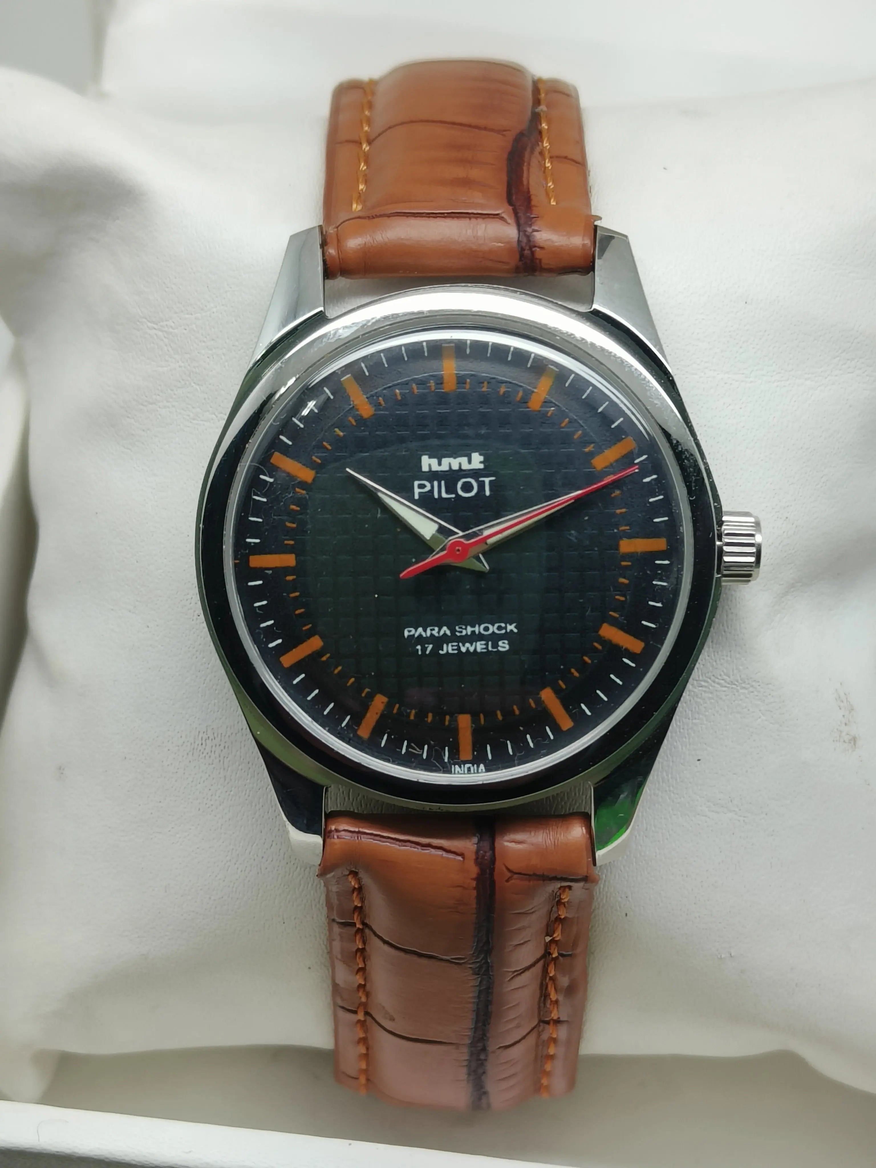 HMT Mechanical Vintage Watch – Refurbished Classic | Original Hand-Winding Timepiece National Watches