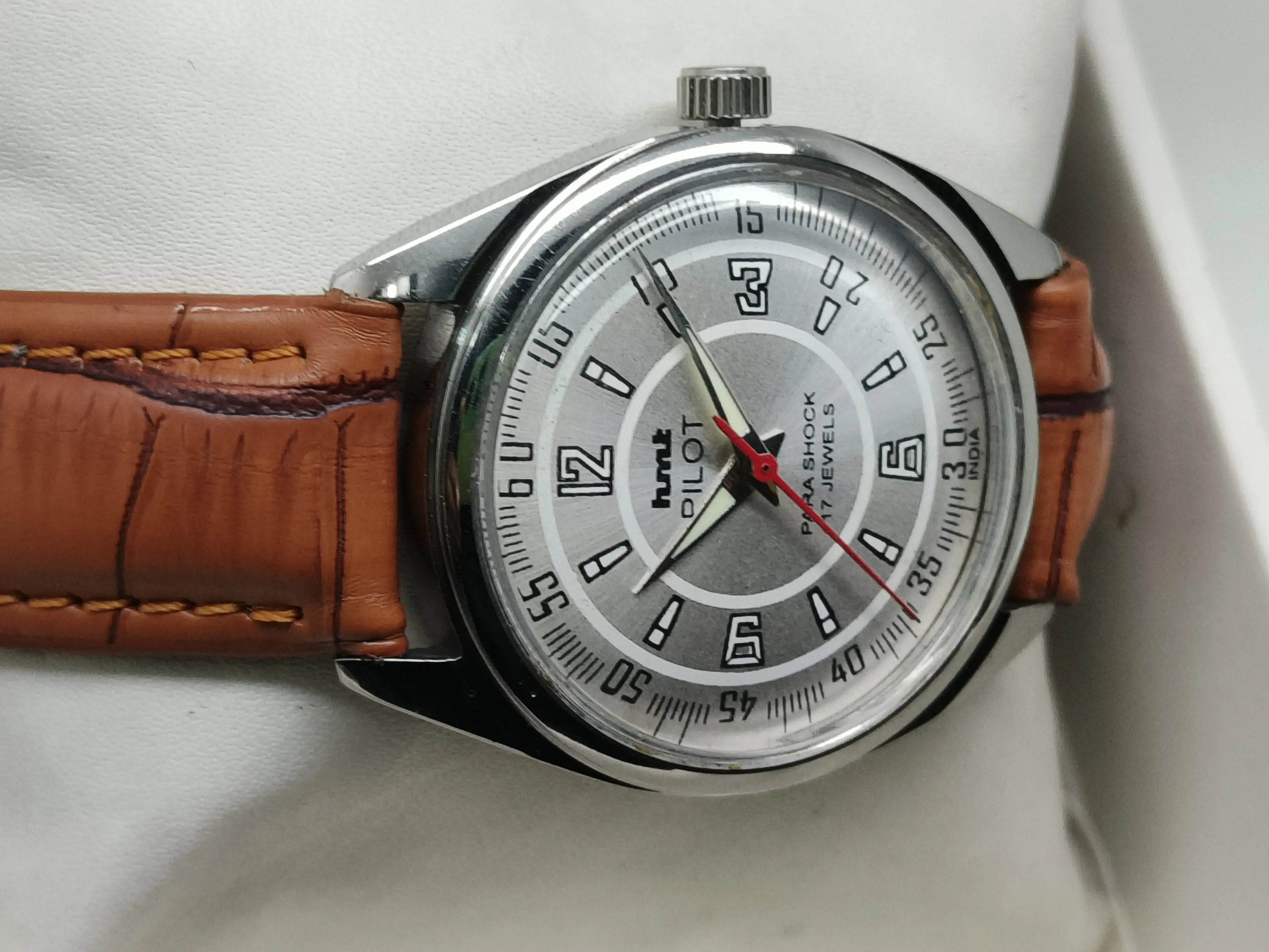 HMT Mechanical Vintage Watch – Refurbished Classic | Original Hand-Winding Timepiece National Watches