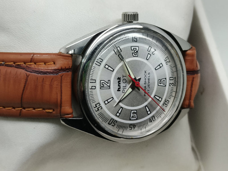 HMT Mechanical Vintage Watch – Refurbished Classic | Original Hand-Winding Timepiece