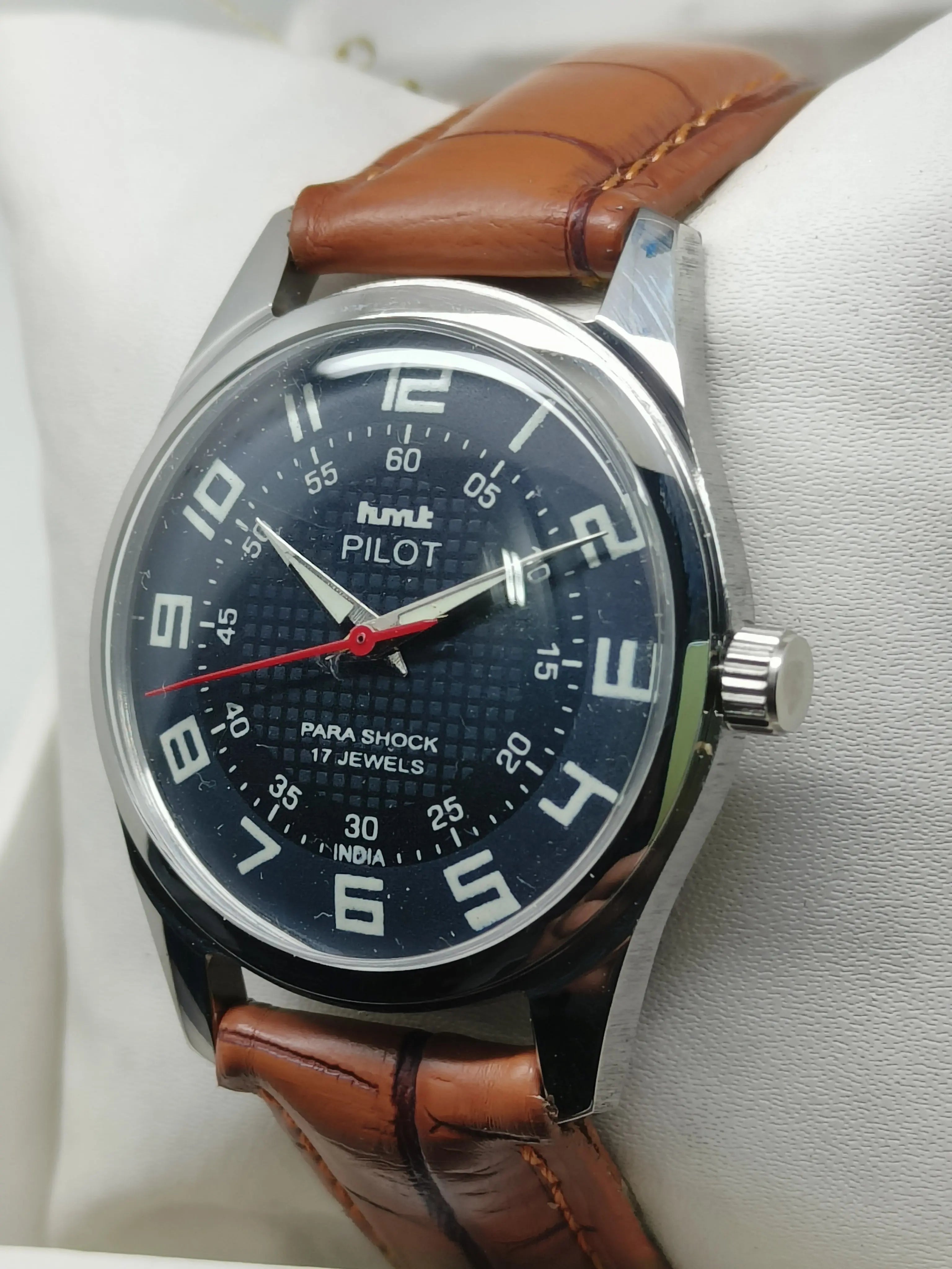HMT Mechanical Vintage Watch – Refurbished Classic | Original Hand-Winding Timepiece National Watches