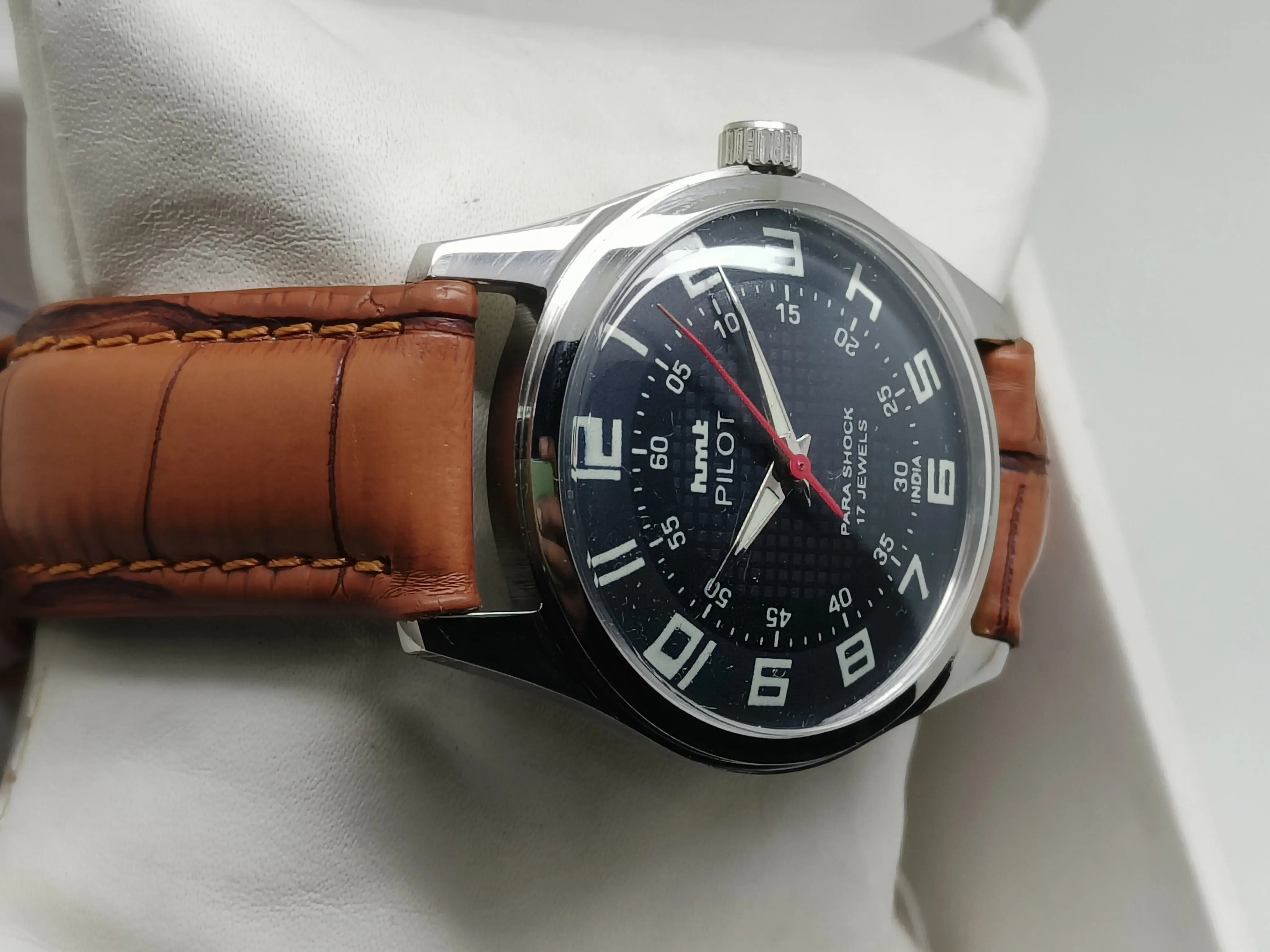 HMT Mechanical Vintage Watch – Refurbished Classic | Original Hand-Winding Timepiece National Watches