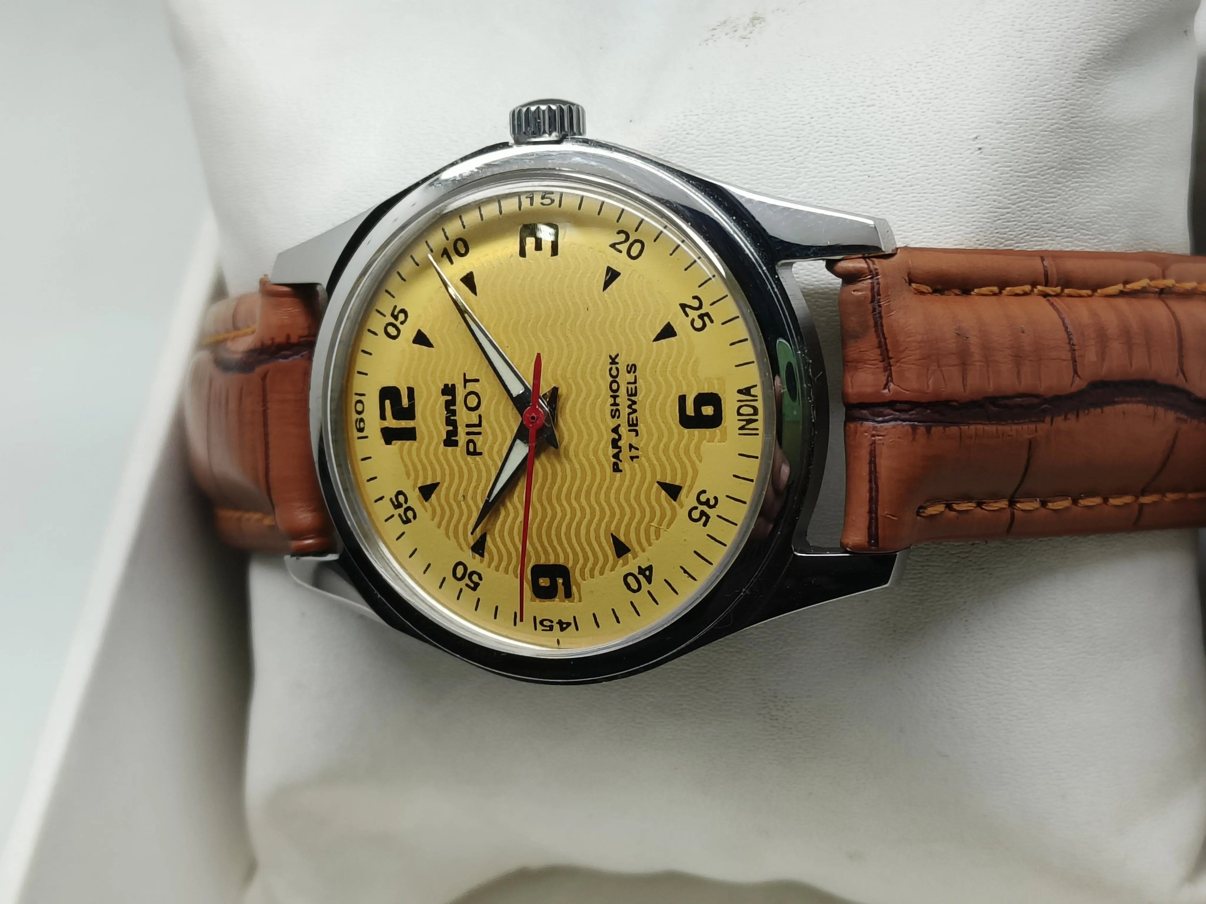 HMT Mechanical Vintage Watch – Refurbished Classic | Original Hand-Winding Timepiece National Watches
