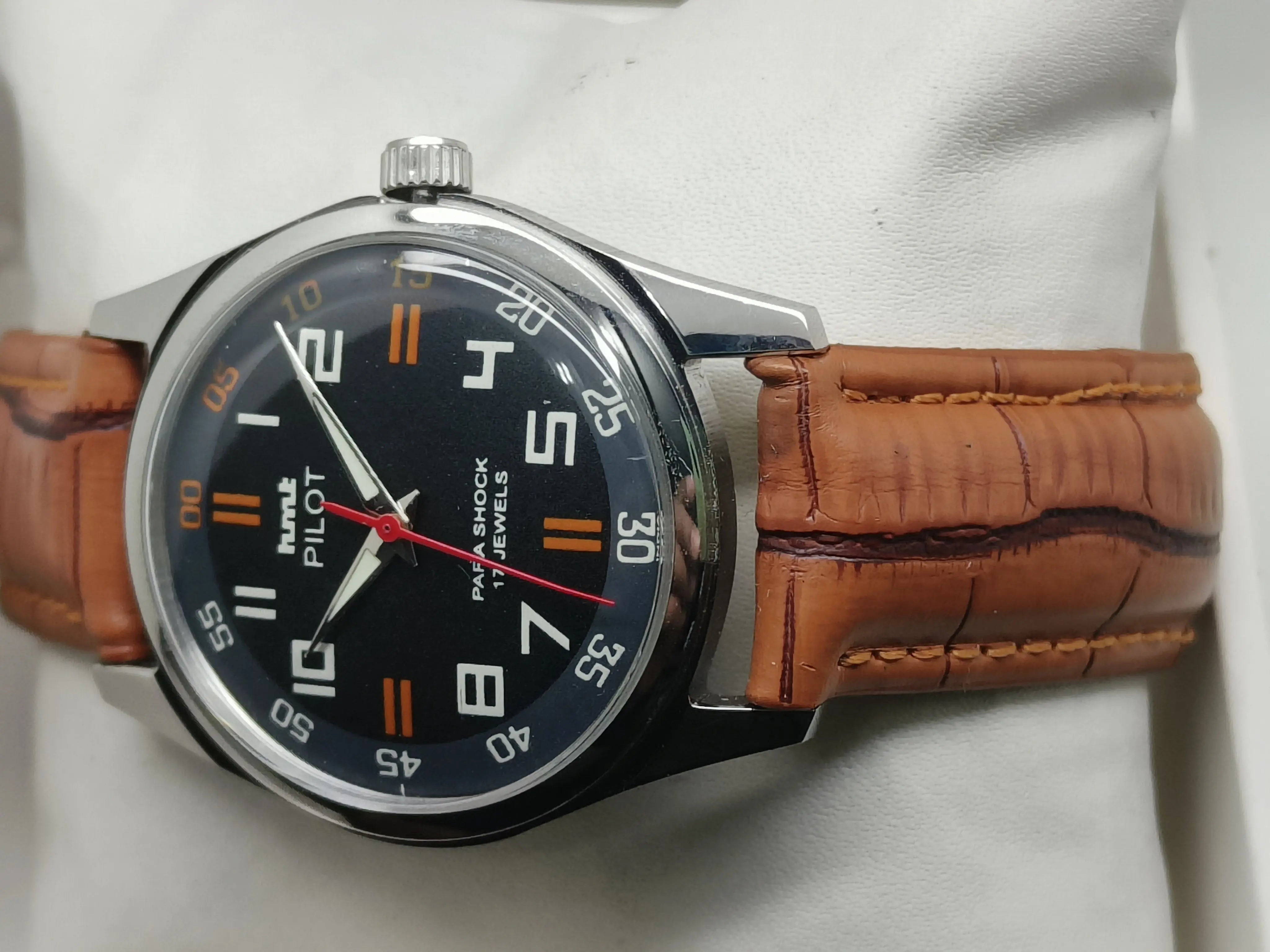 HMT Mechanical Vintage Watch – Refurbished Classic | Original Hand-Winding Timepiece National Watches