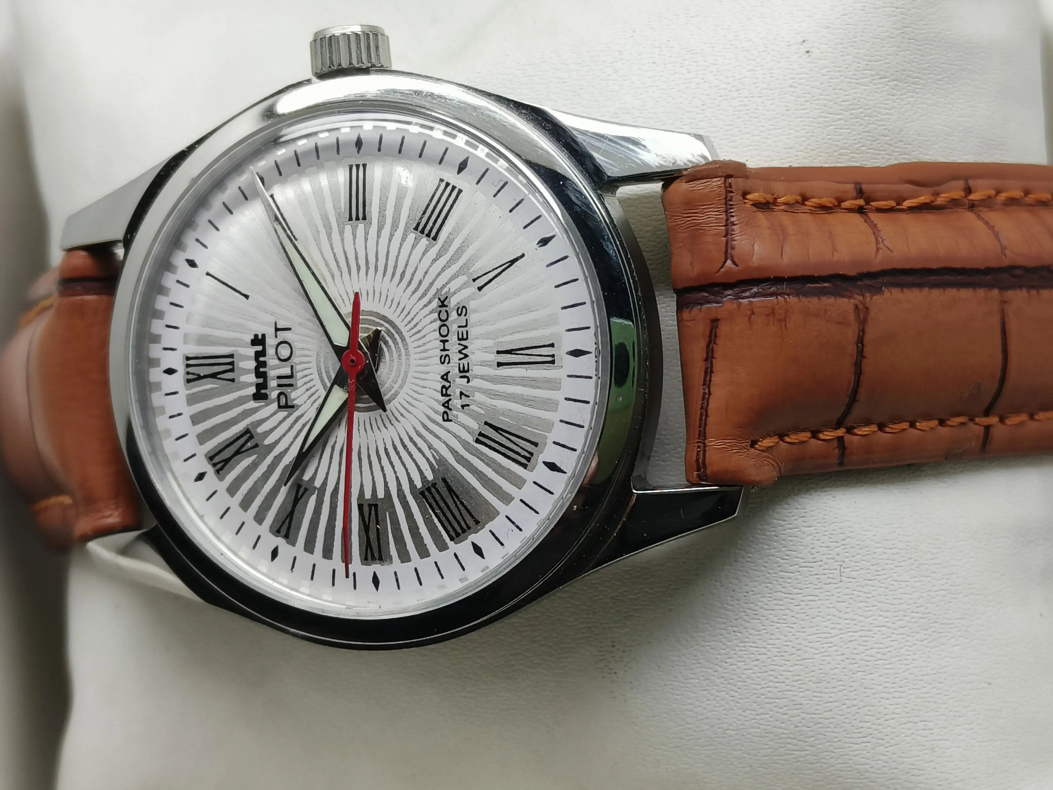 HMT Mechanical Vintage Watch – Refurbished Classic | Original Hand-Winding Timepiece National Watches
