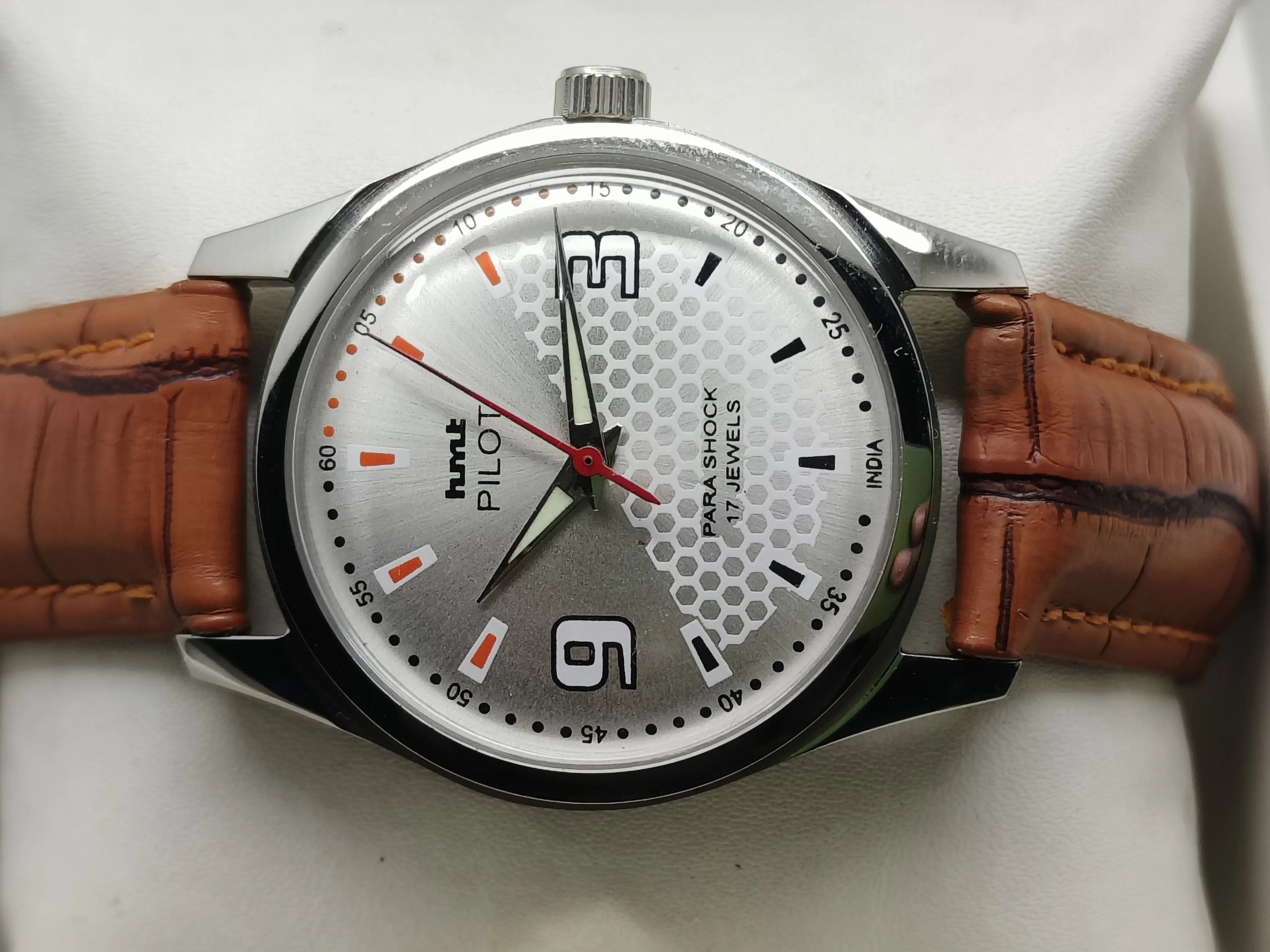 HMT Mechanical Vintage Watch – Refurbished Classic | Original Hand-Winding Timepiece National Watches