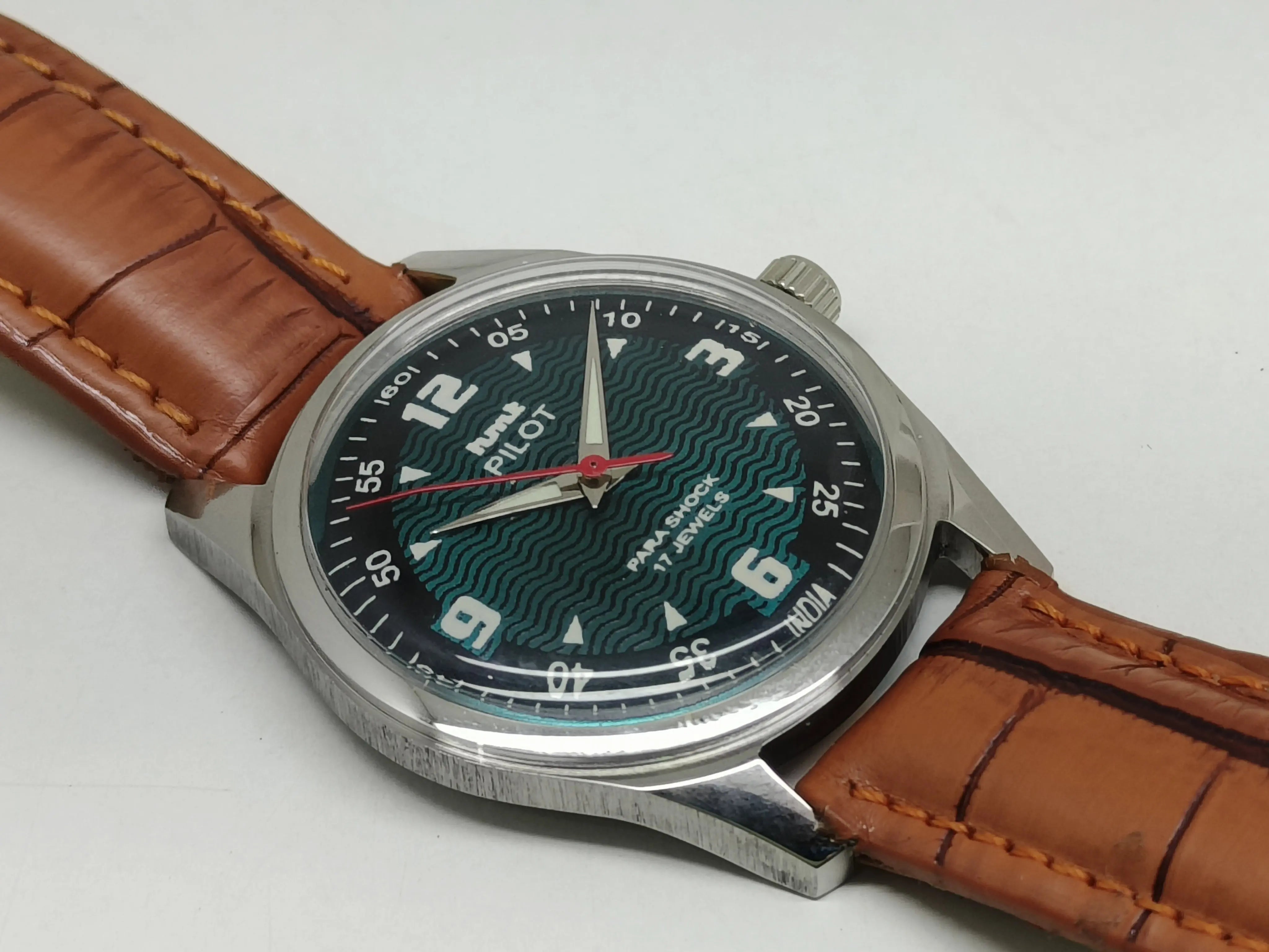 HMT Mechanical Vintage Watch – Refurbished Classic | Original Hand-Winding Timepiece National Watches