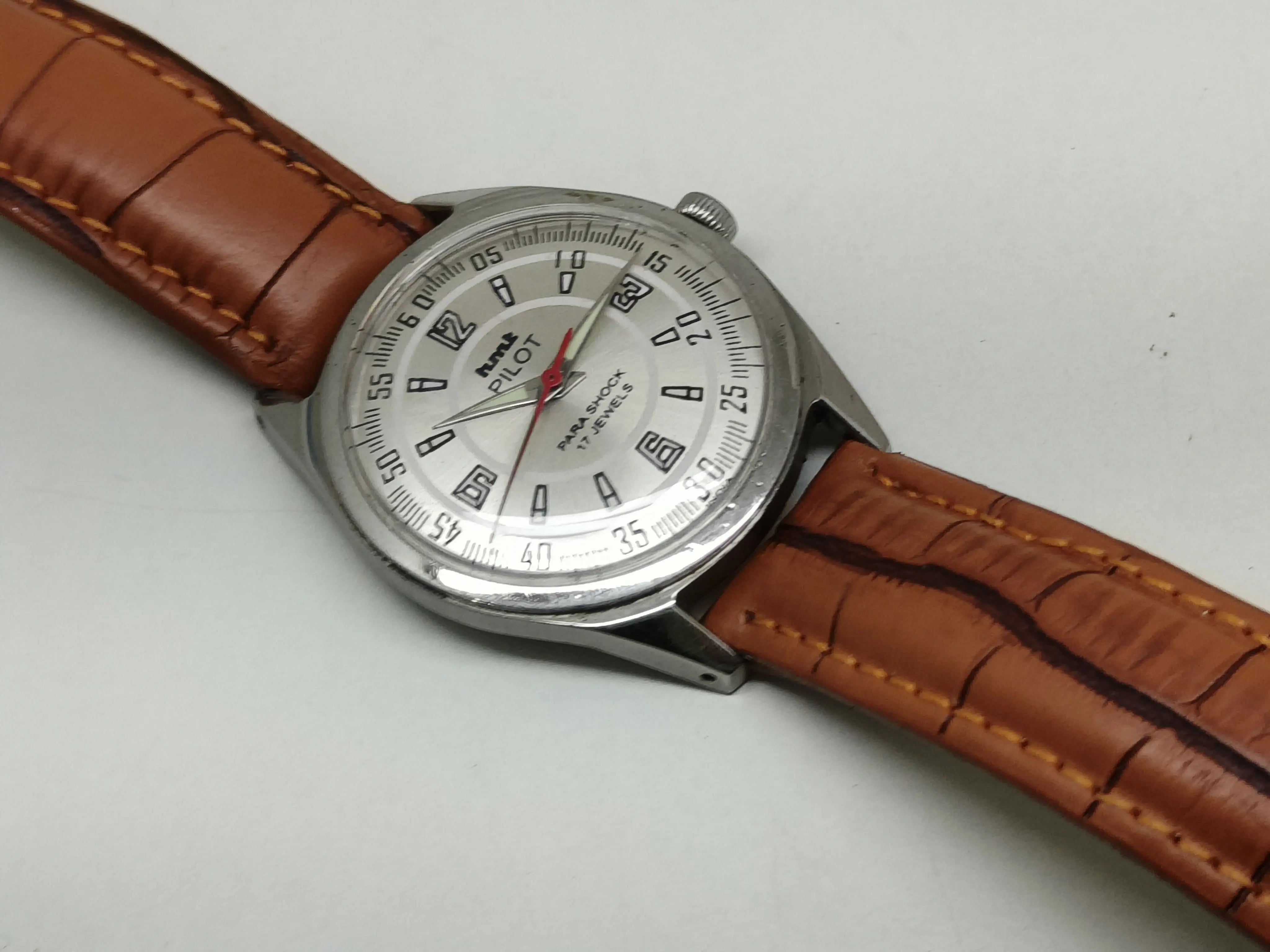 HMT Mechanical Vintage Watch – Refurbished Classic | Original Hand-Winding Timepiece National Watches