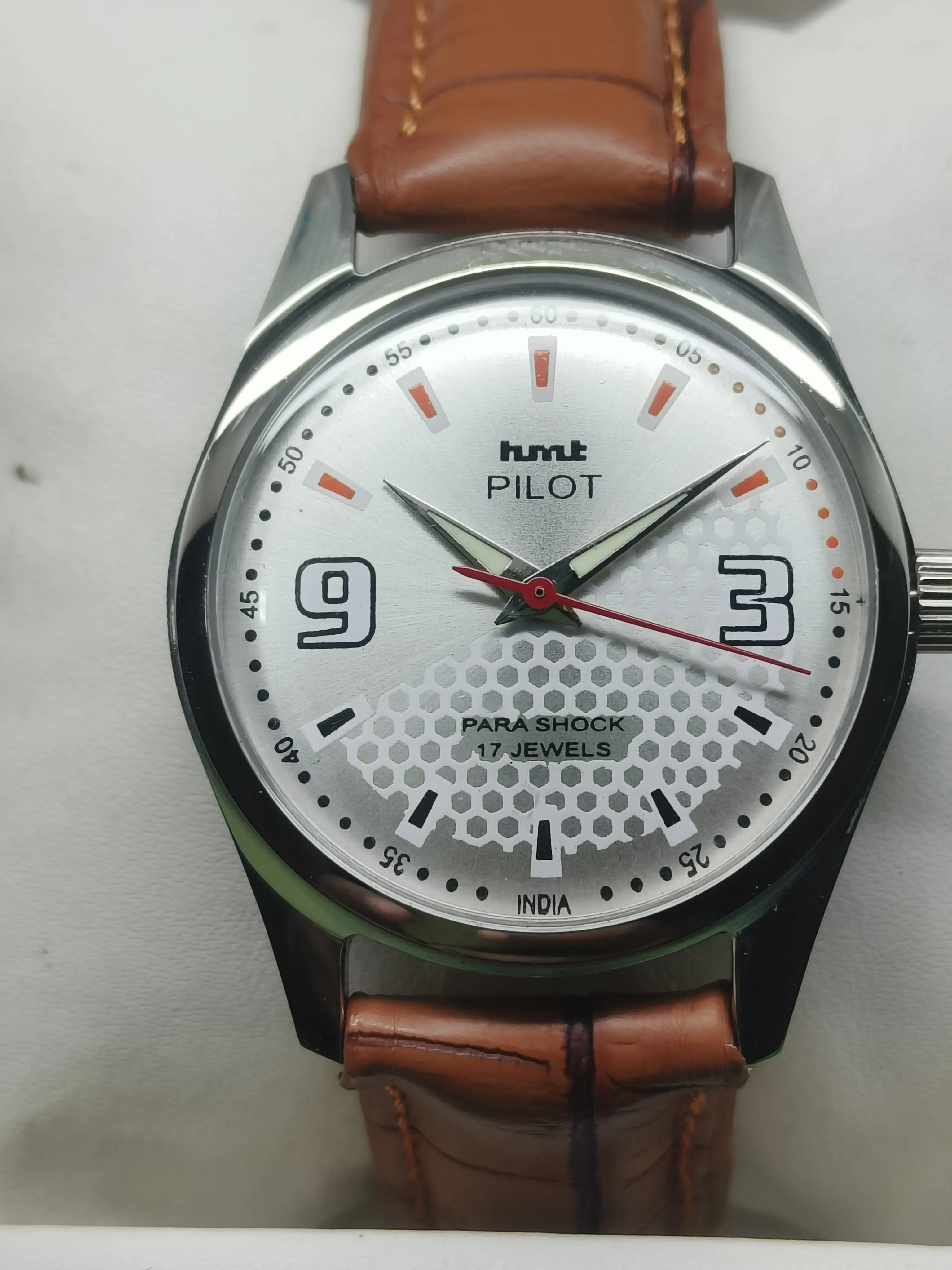 HMT Mechanical Vintage Watch – Refurbished Classic | Original Hand-Winding Timepiece National Watches