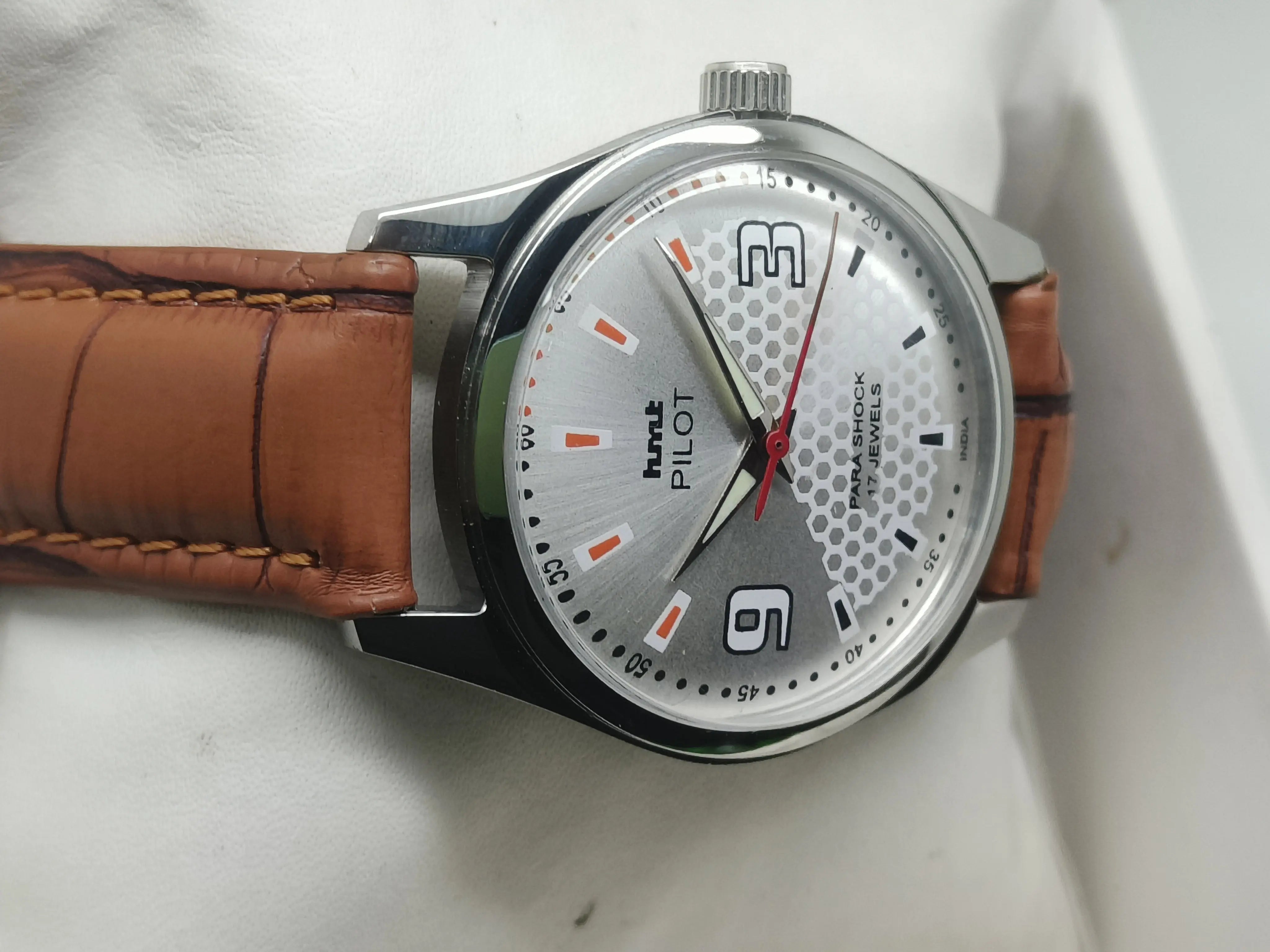 HMT Mechanical Vintage Watch – Refurbished Classic | Original Hand-Winding Timepiece National Watches