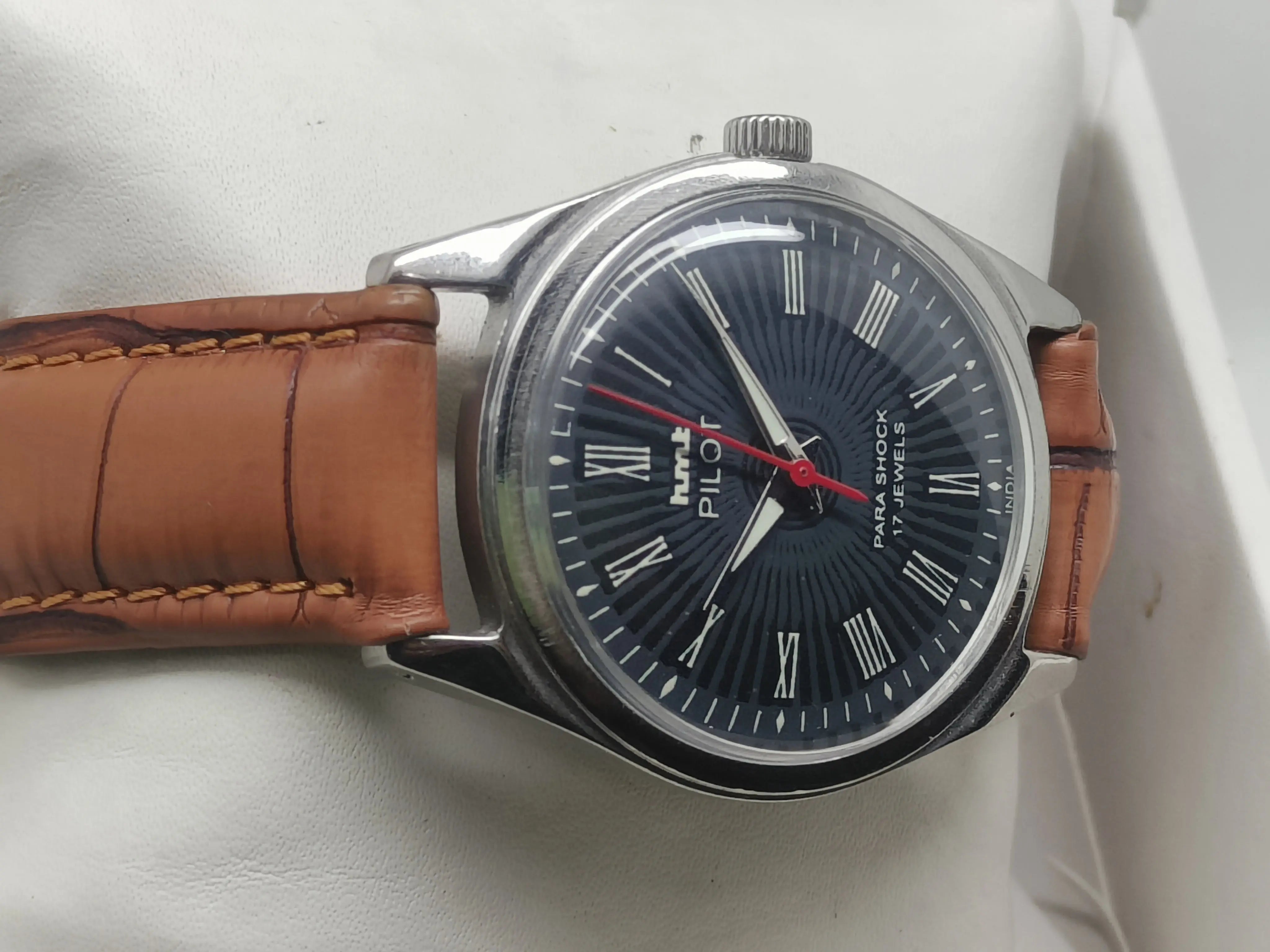 HMT Mechanical Vintage Watch – Refurbished Classic | Original Hand-Winding Timepiece National Watches