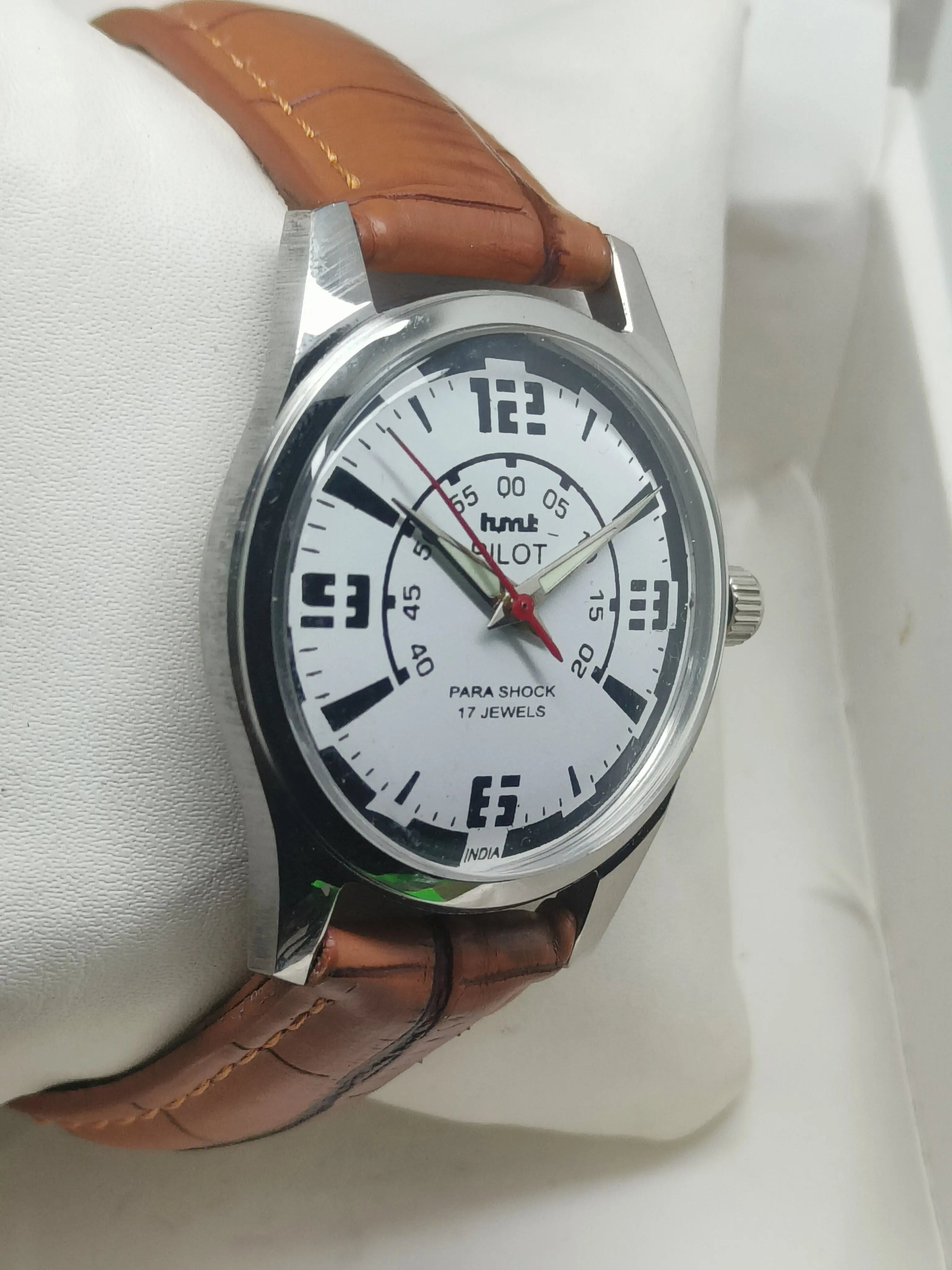 HMT Mechanical Vintage Watch – Refurbished Classic | Original Hand-Winding Timepiece National Watches