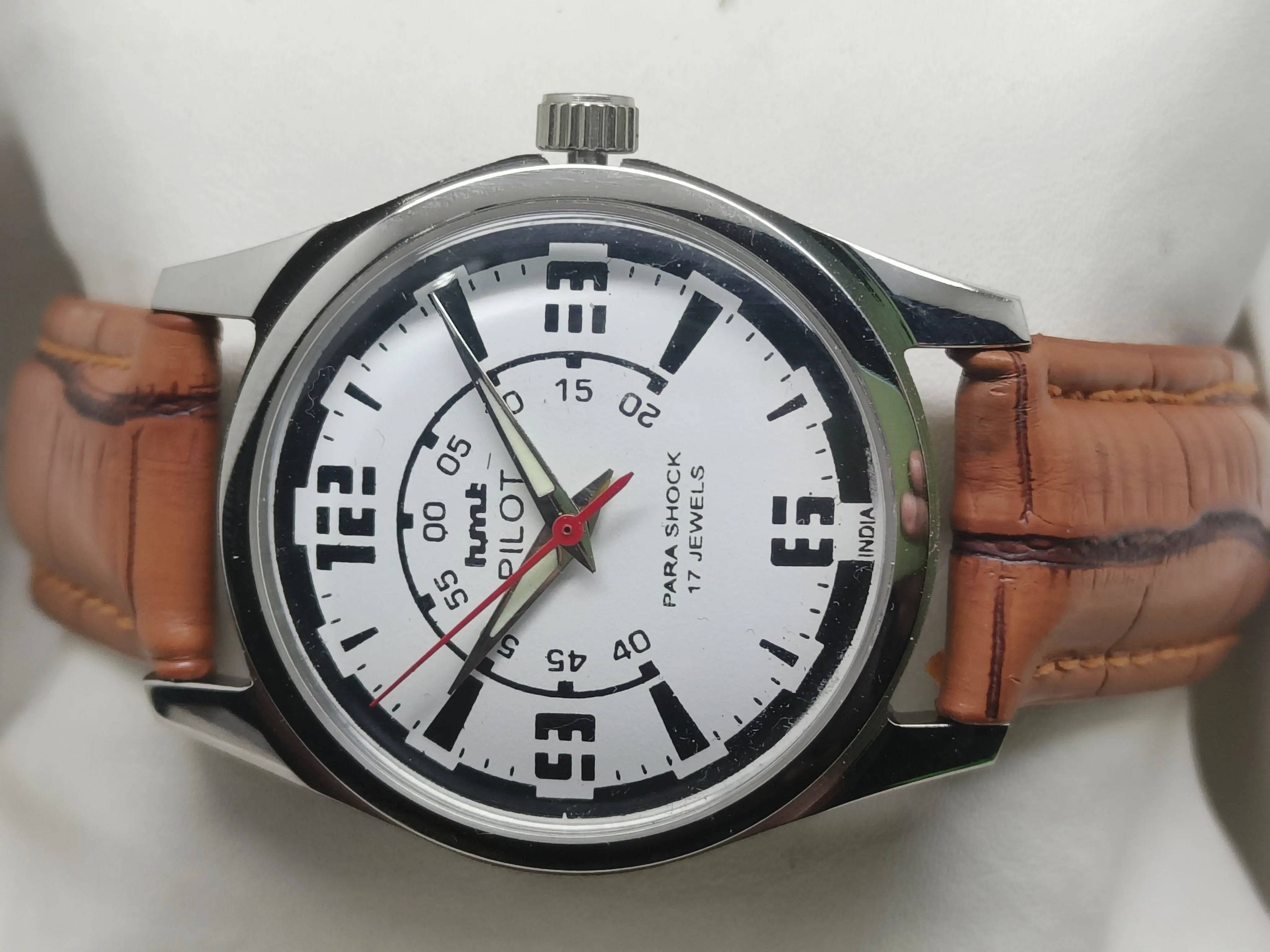 HMT Mechanical Vintage Watch – Refurbished Classic | Original Hand-Winding Timepiece National Watches