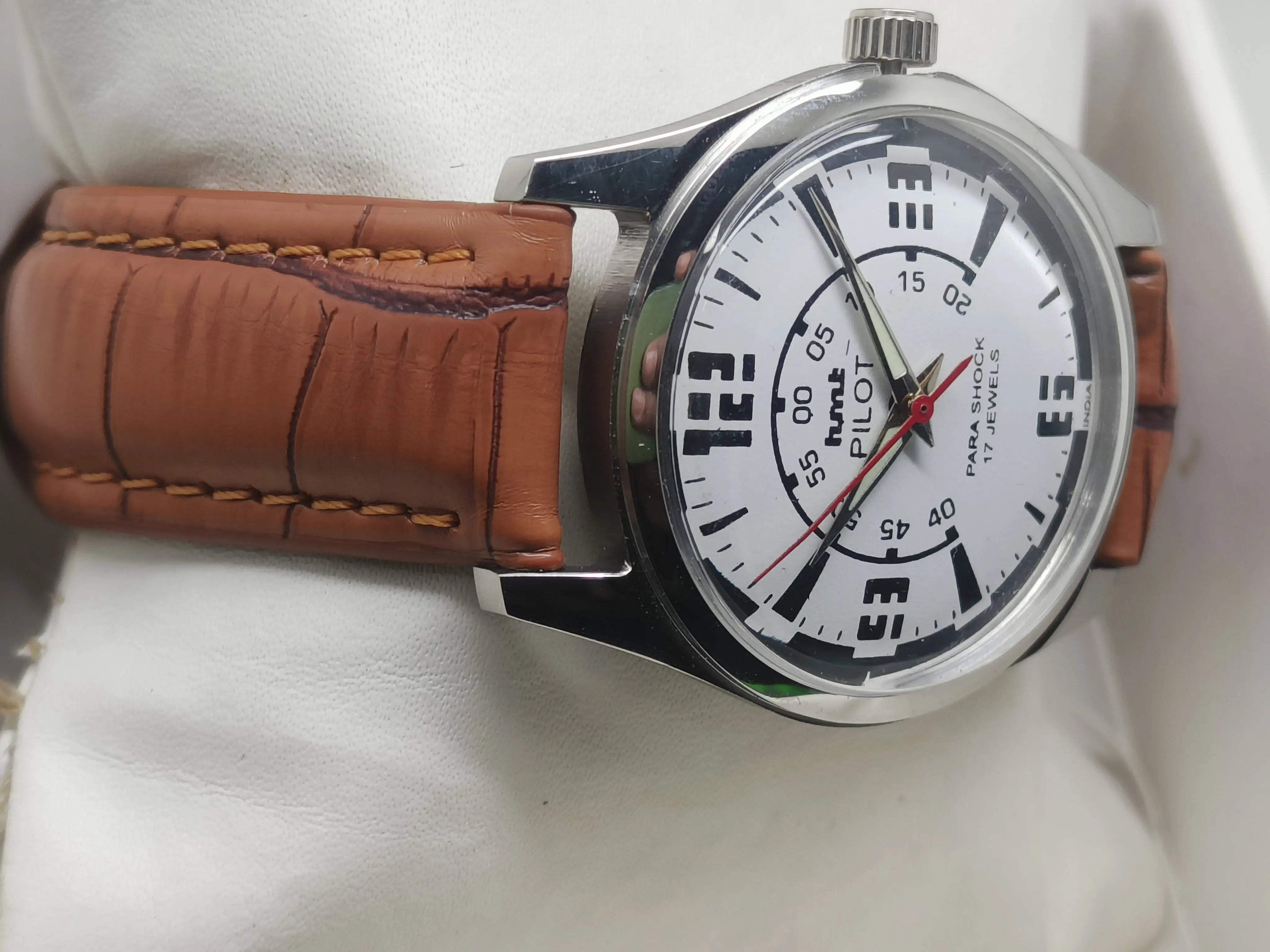 HMT Mechanical Vintage Watch – Refurbished Classic | Original Hand-Winding Timepiece National Watches