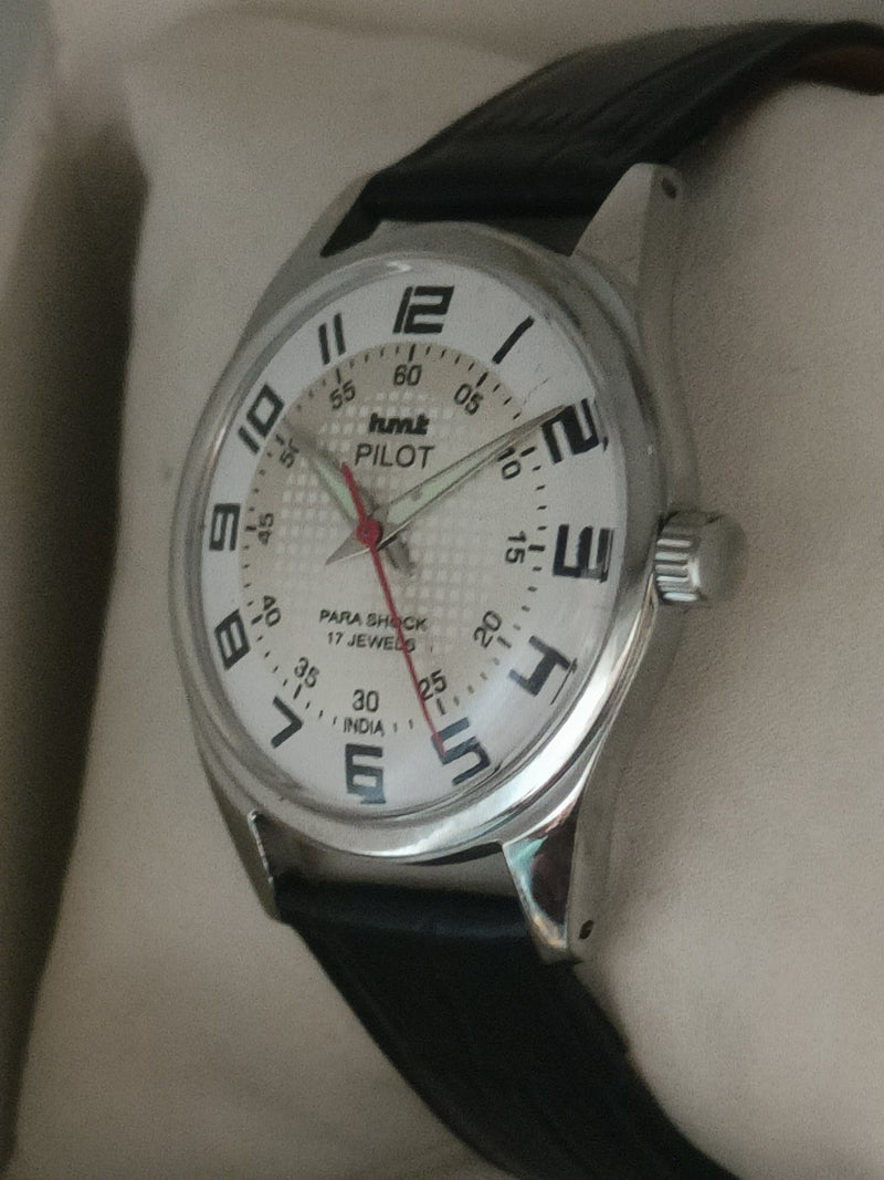HMT Mechanical Vintage Watch – Refurbished Classic | Original Hand-Winding Timepiece