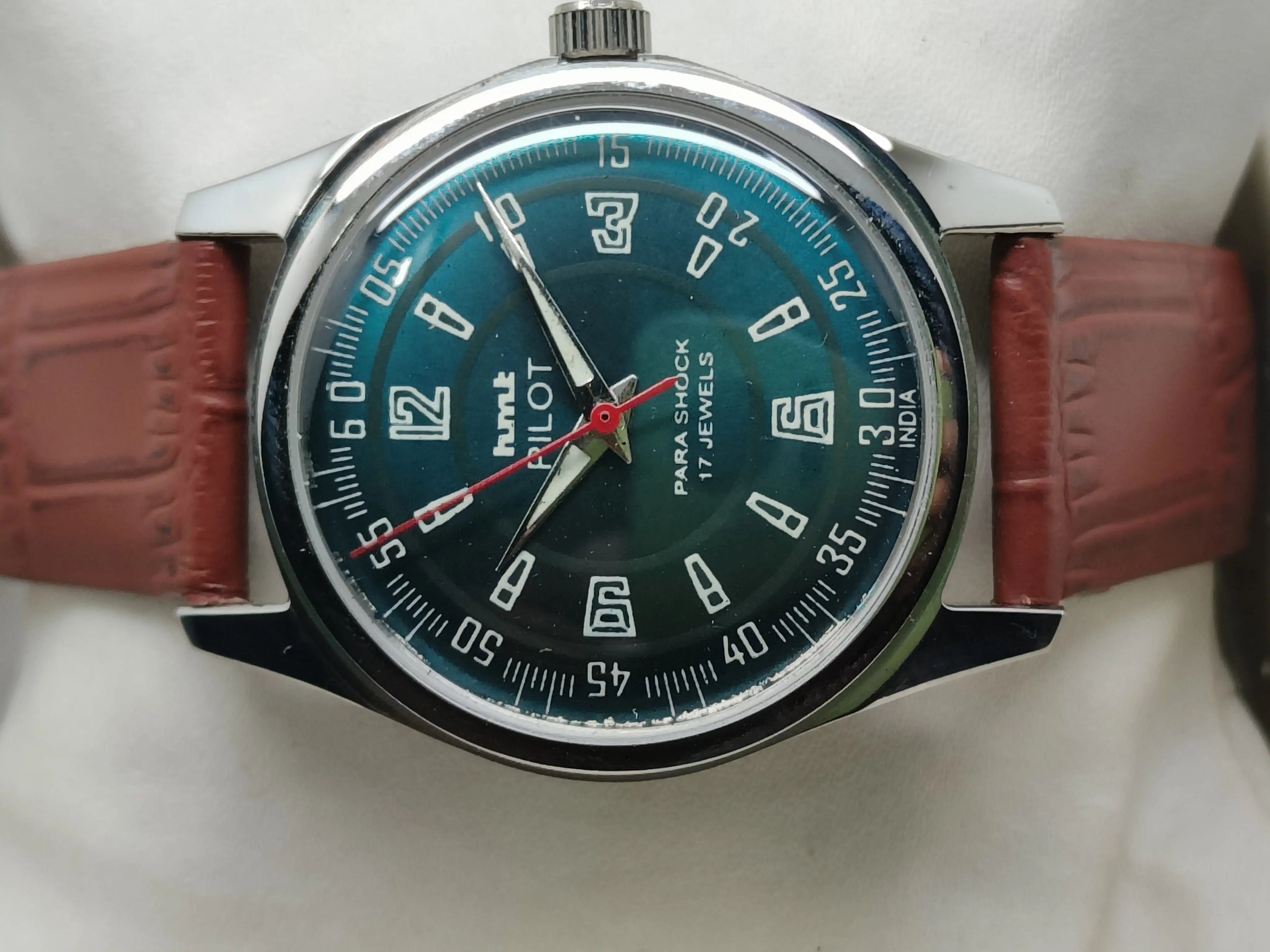 HMT Mechanical Vintage Watch – Refurbished Classic | Original Hand-Winding Timepiece National Watches