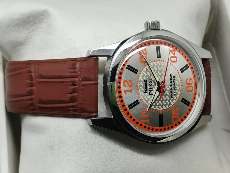 HMT Mechanical Vintage Watch – Refurbished Classic | Original Hand-Winding Timepiece