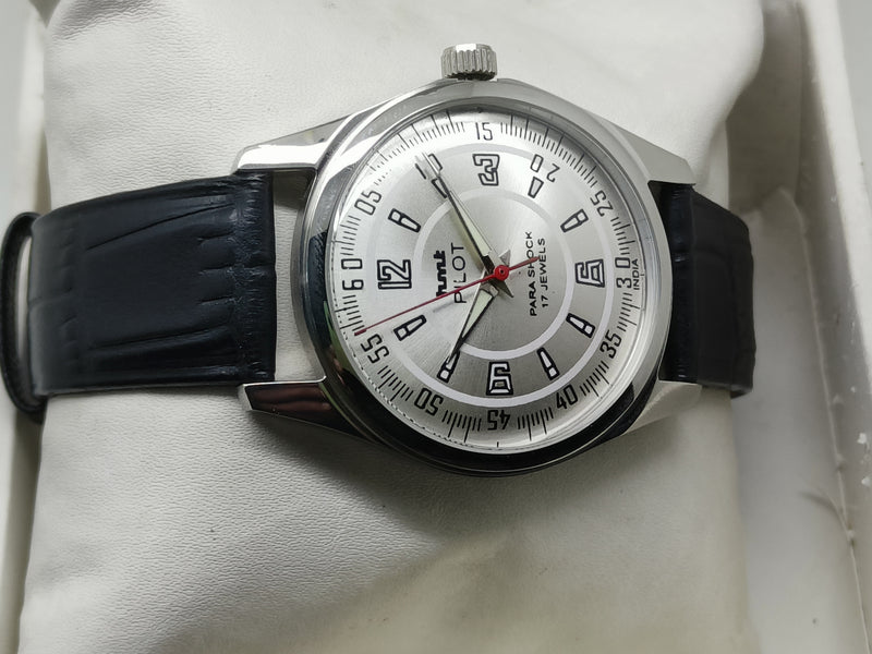 HMT Mechanical Vintage Watch – Refurbished Classic | Original Hand-Winding Timepiece