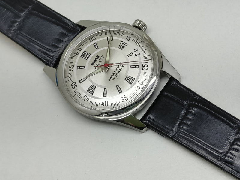 HMT Mechanical Vintage Watch – Refurbished Classic | Original Hand-Winding Timepiece