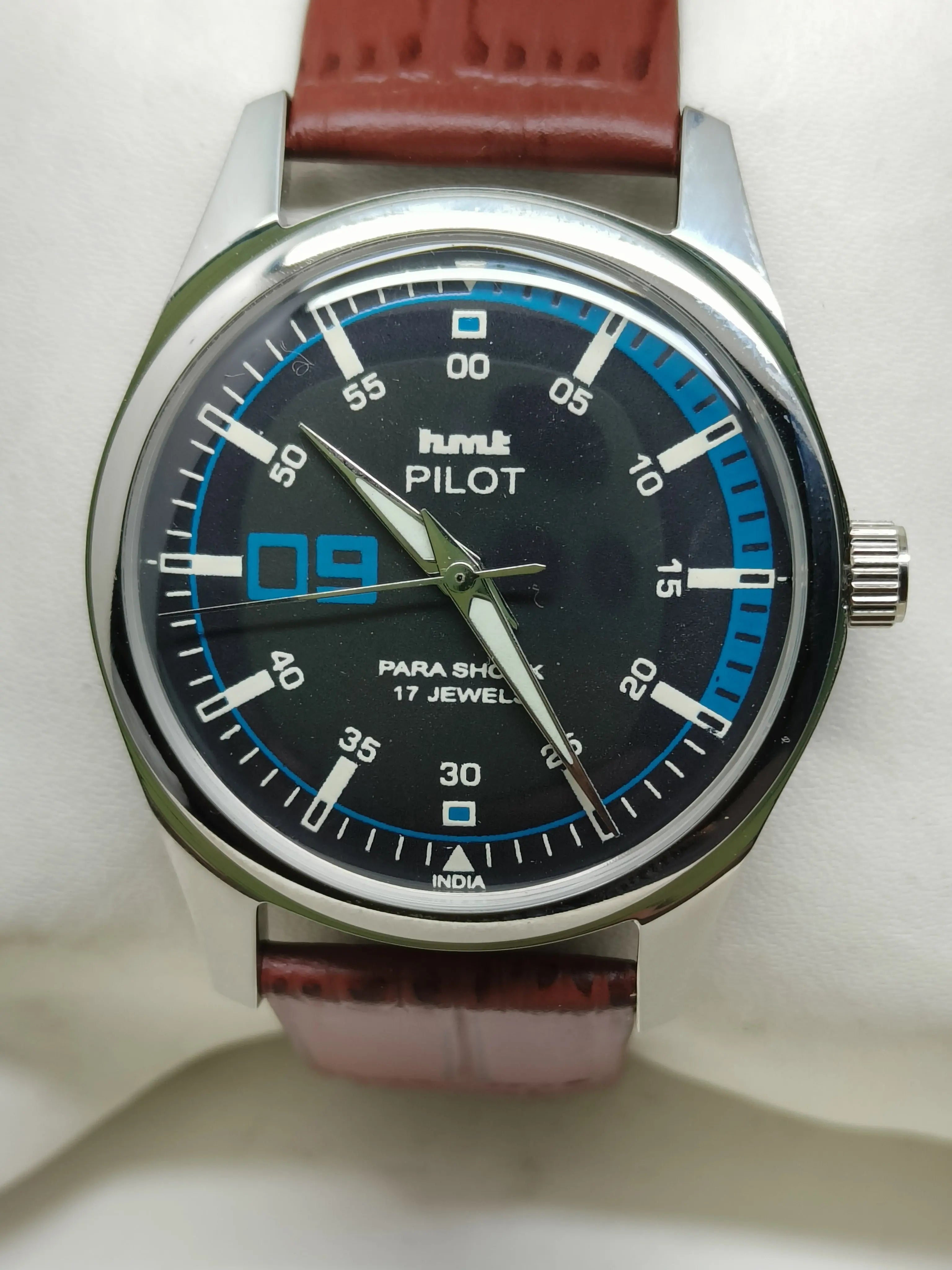 HMT Mechanical Vintage Watch – Refurbished Classic | Original Hand-Winding Timepiece National Watches