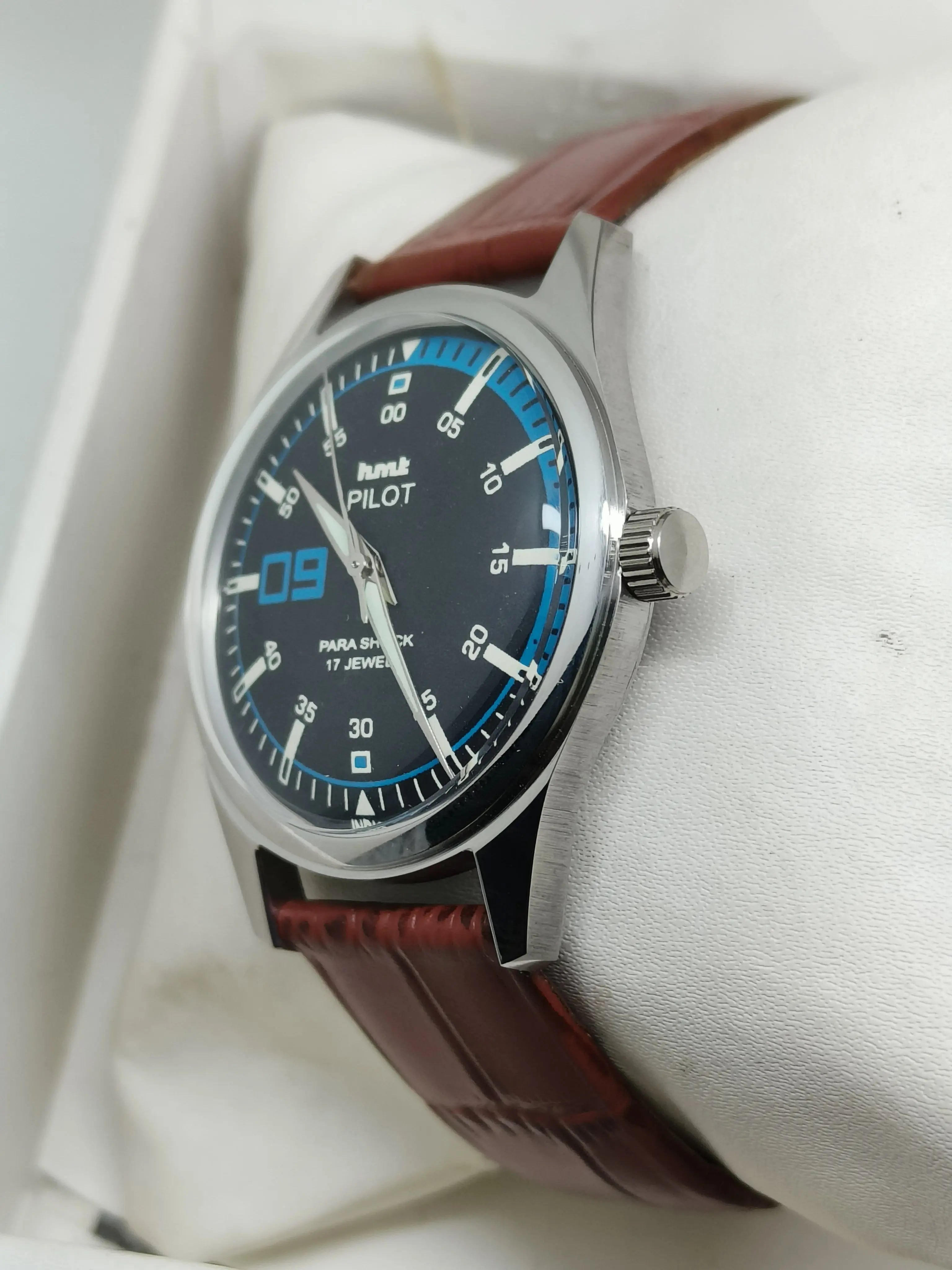 HMT Mechanical Vintage Watch – Refurbished Classic | Original Hand-Winding Timepiece National Watches
