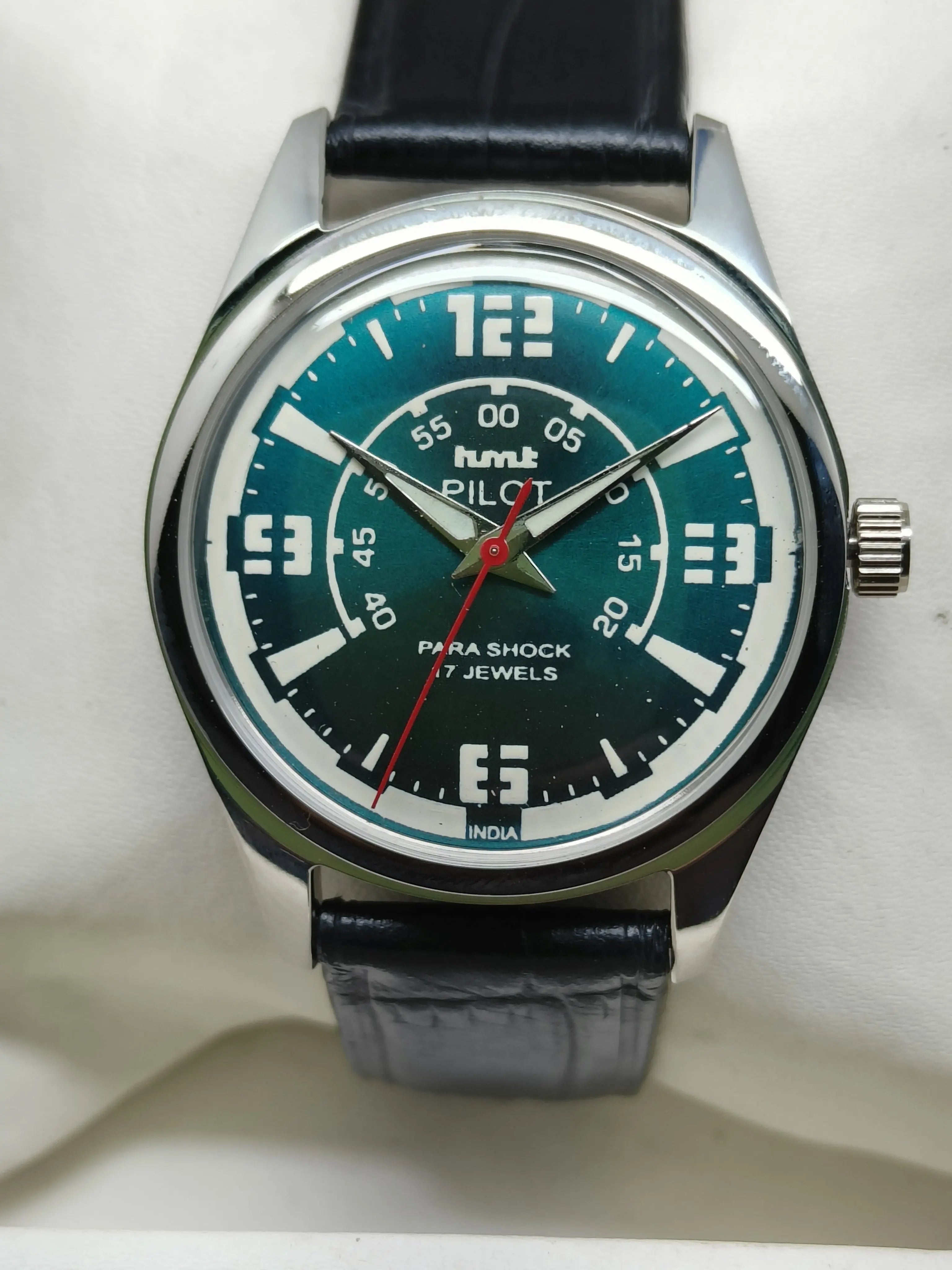 HMT Mechanical Vintage Watch – Refurbished Classic | Original Hand-Winding Timepiece National Watches
