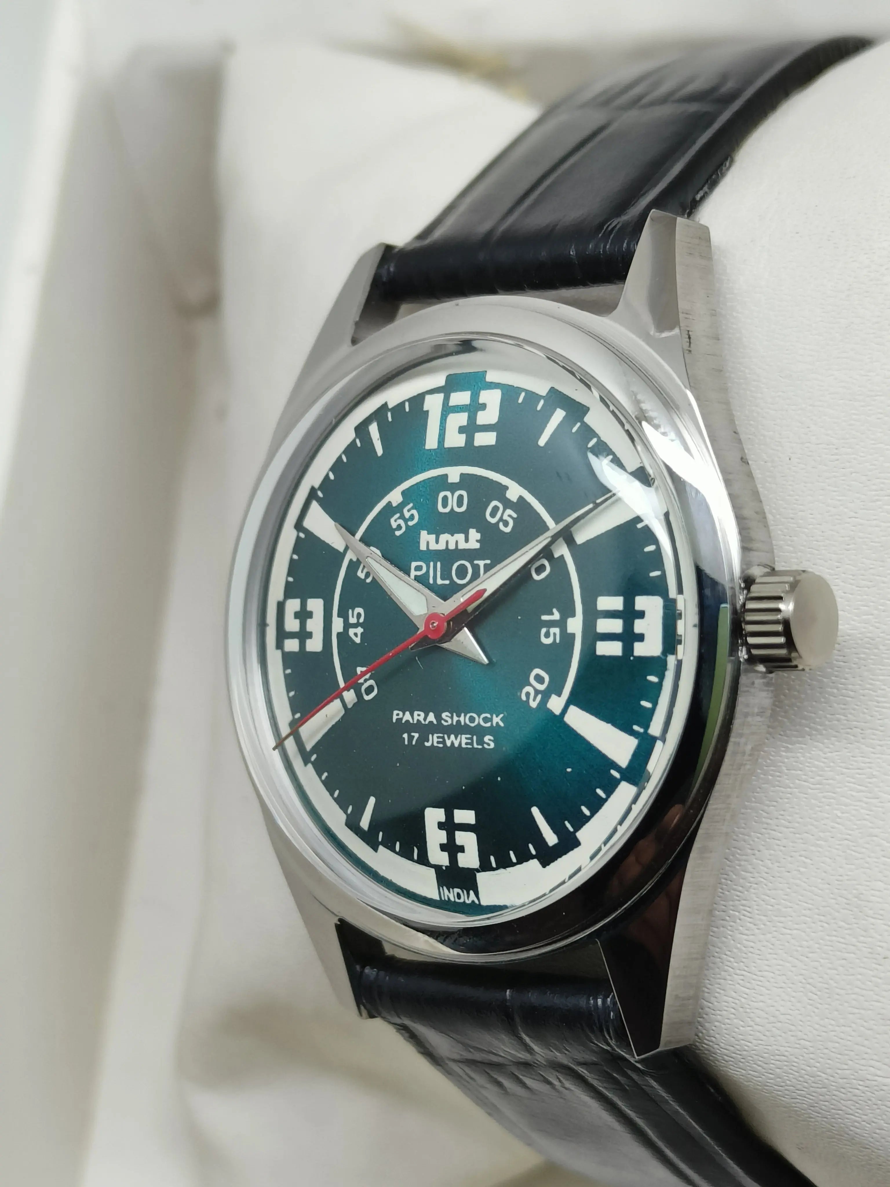 HMT Mechanical Vintage Watch – Refurbished Classic | Original Hand-Winding Timepiece National Watches