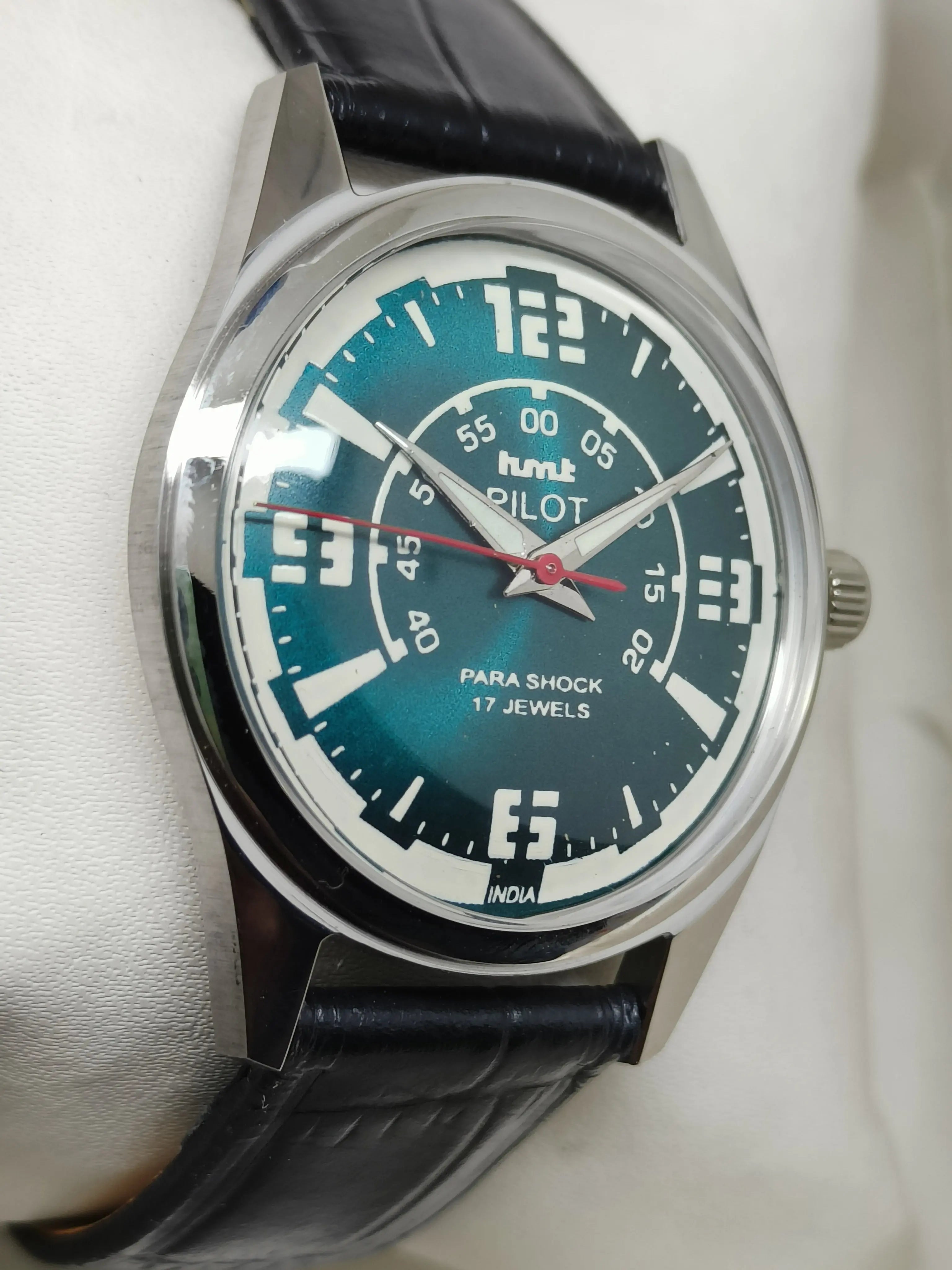 HMT Mechanical Vintage Watch – Refurbished Classic | Original Hand-Winding Timepiece National Watches