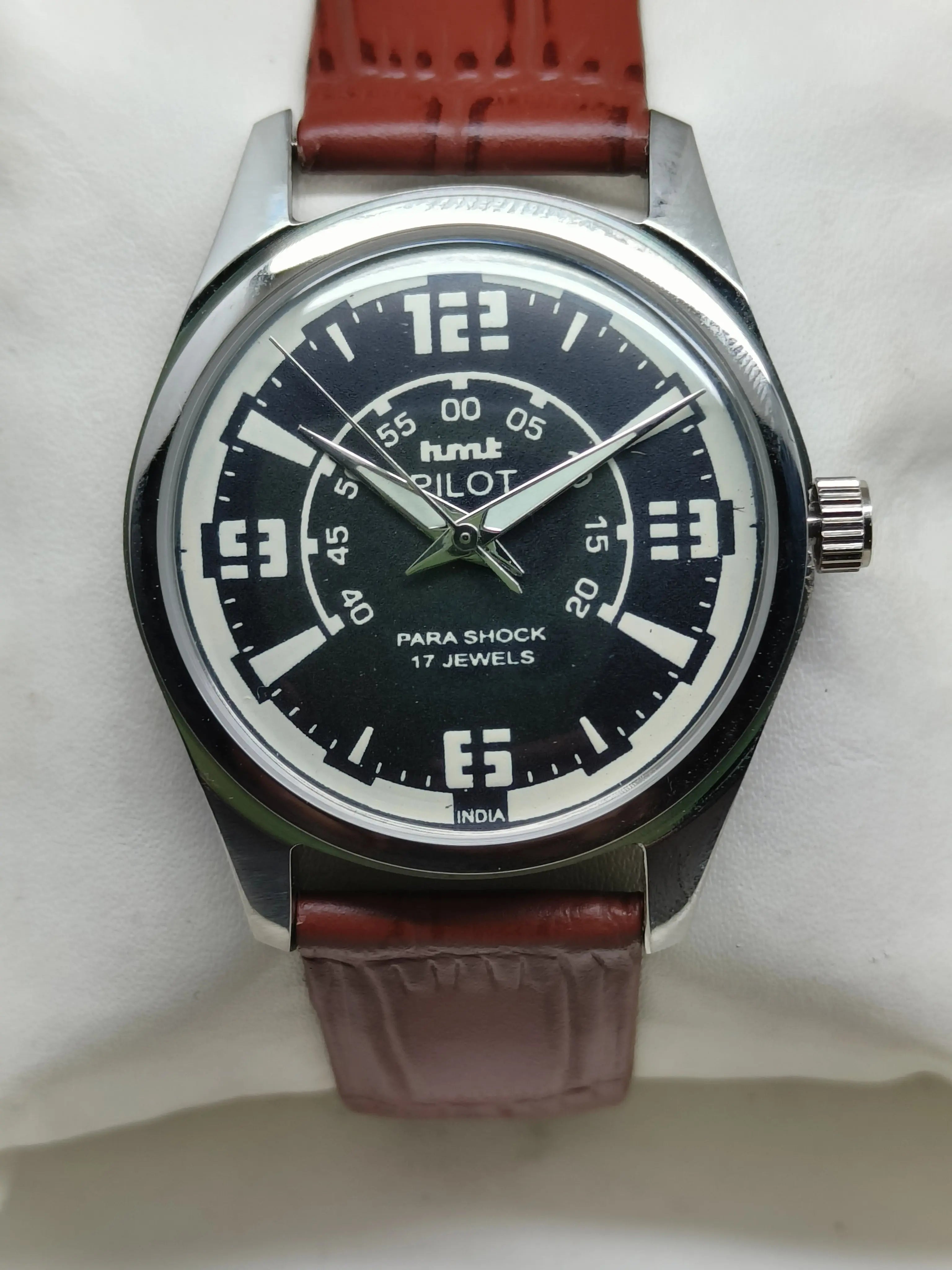HMT Mechanical Vintage Watch – Refurbished Classic | Original Hand-Winding Timepiece National Watches