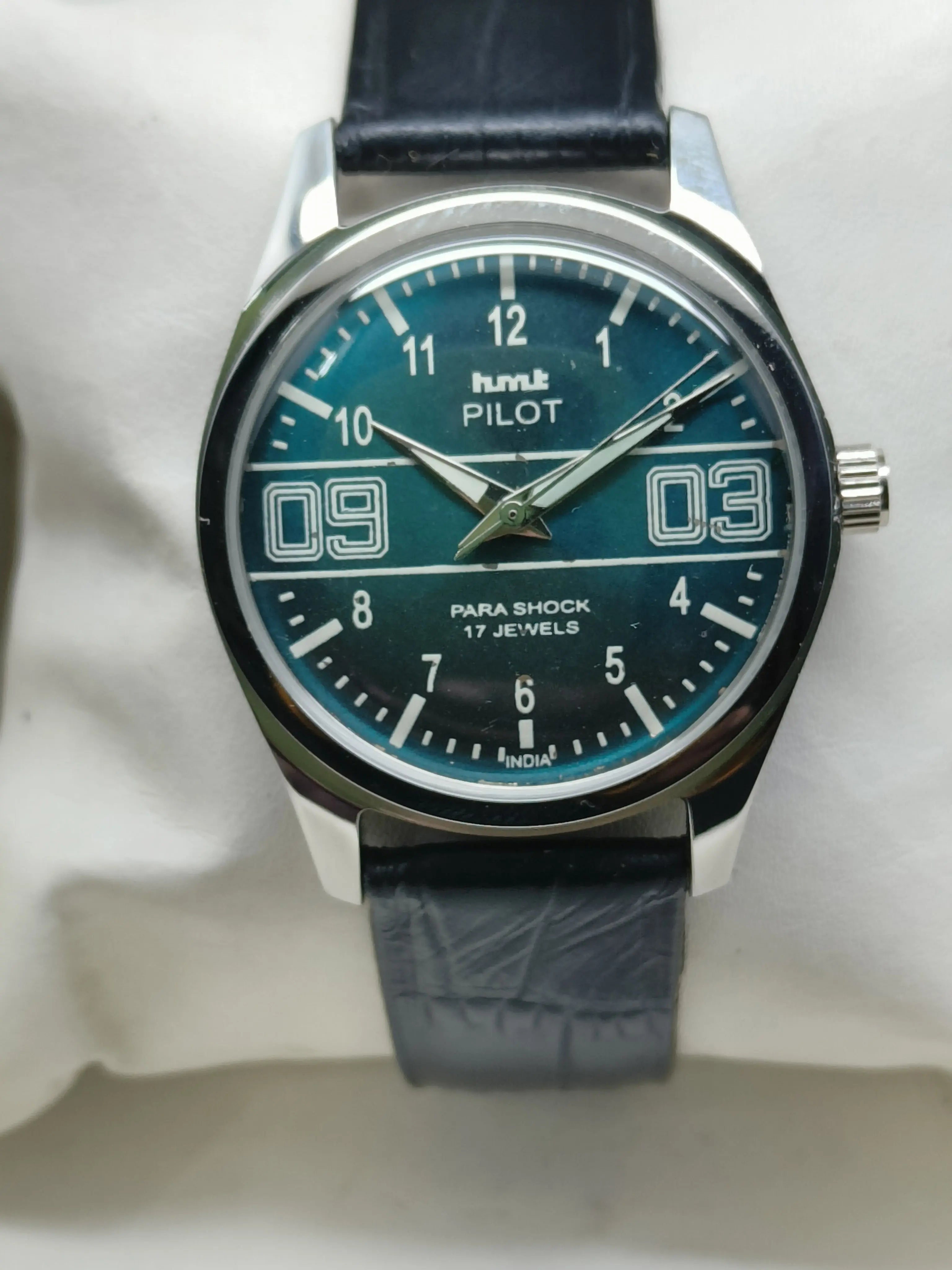 HMT Mechanical Vintage Watch – Refurbished Classic | Original Hand-Winding Timepiece National Watches
