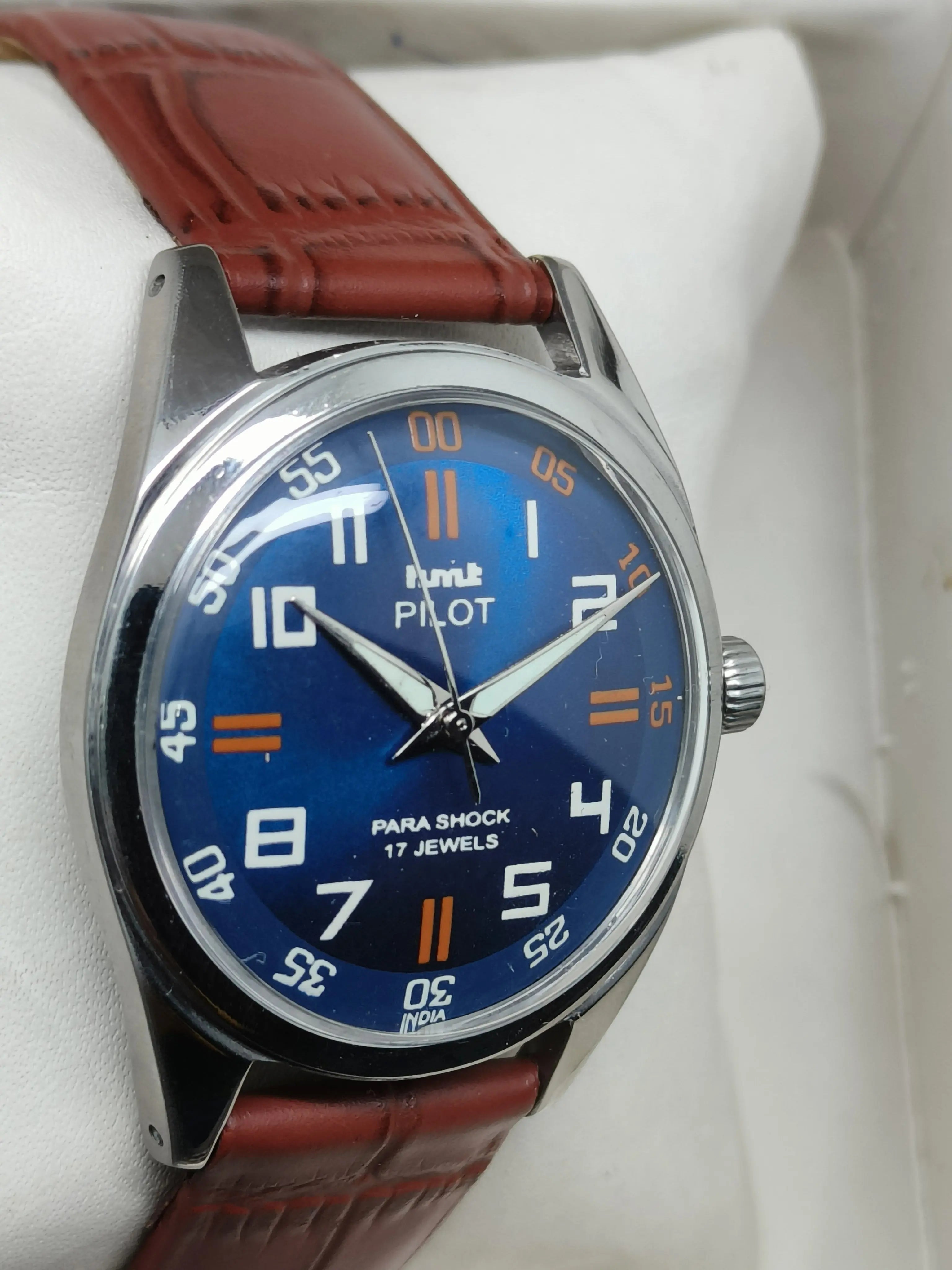 HMT Mechanical Vintage Watch – Refurbished Classic | Original Hand-Winding Timepiece National Watches
