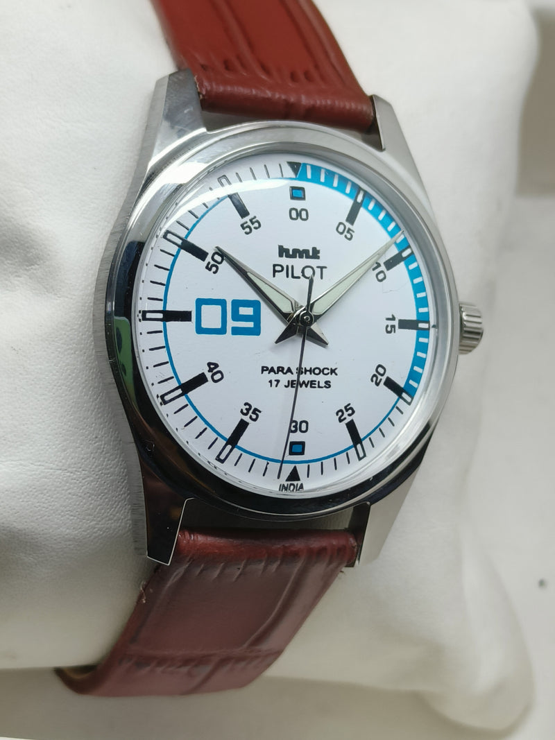 HMT Mechanical Vintage Watch – Refurbished Classic | Original Hand-Winding Timepiece