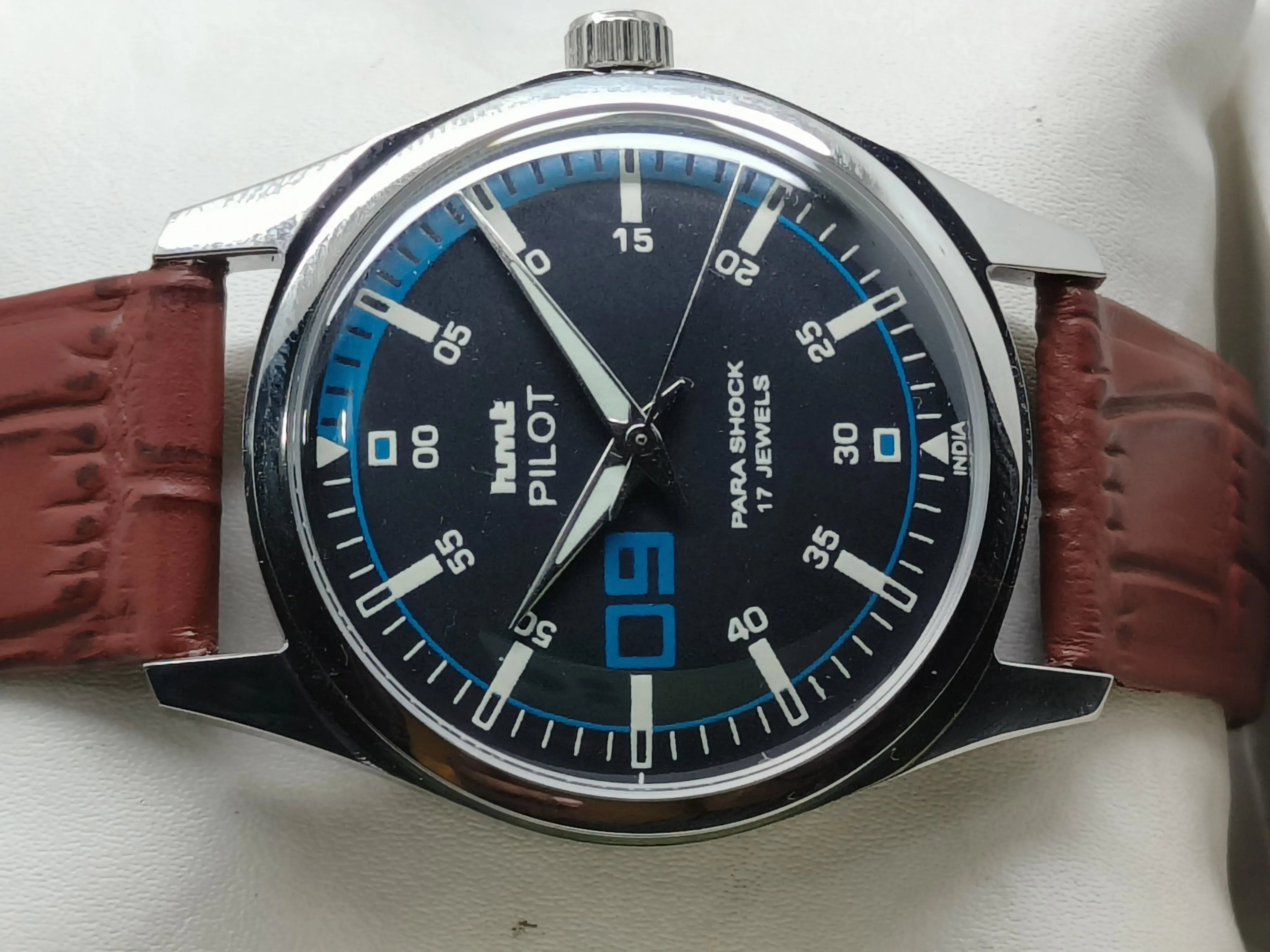 HMT Mechanical Vintage Watch – Refurbished Classic | Original Hand-Winding Timepiece National Watches