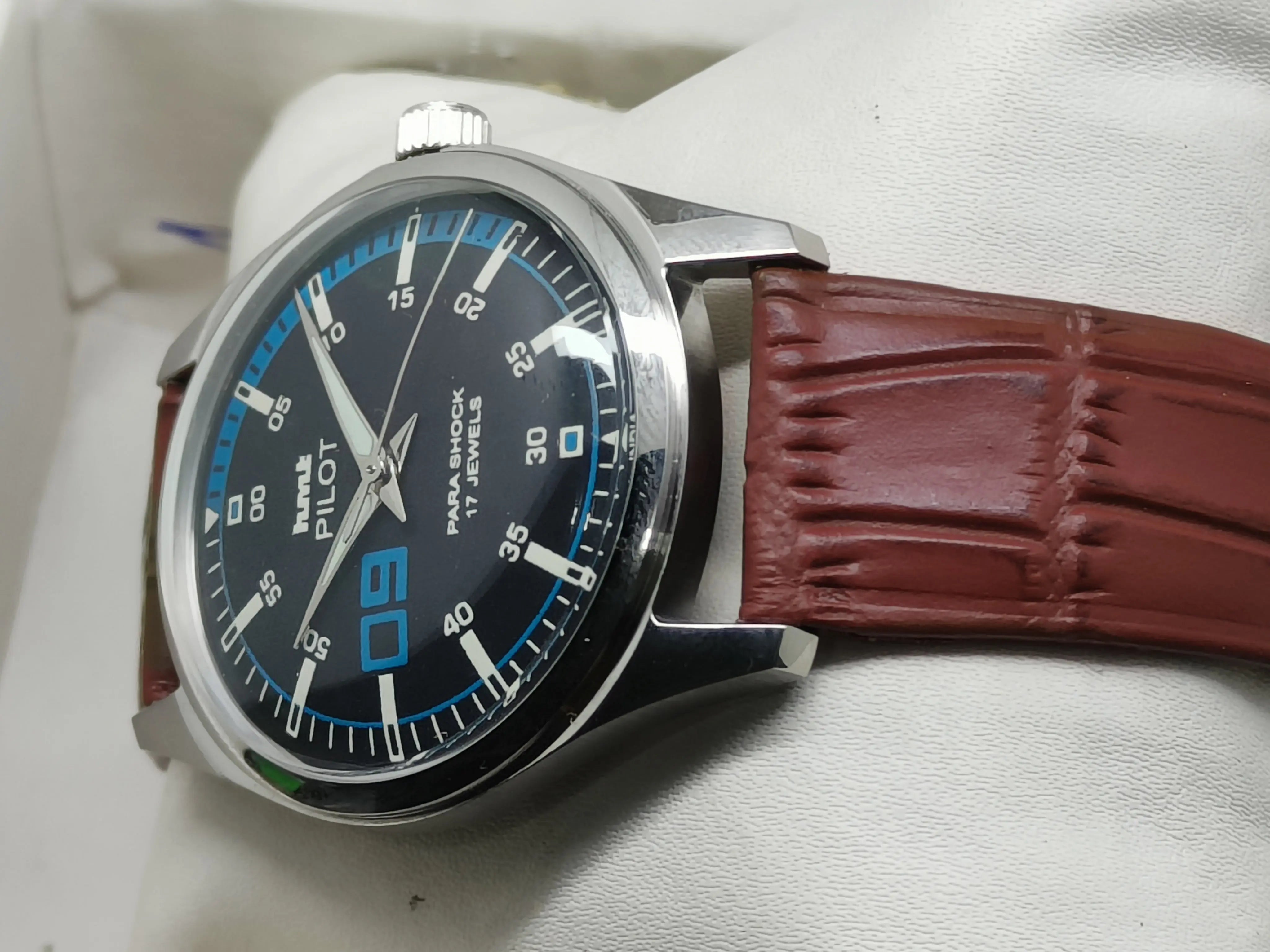 HMT Mechanical Vintage Watch – Refurbished Classic | Original Hand-Winding Timepiece National Watches