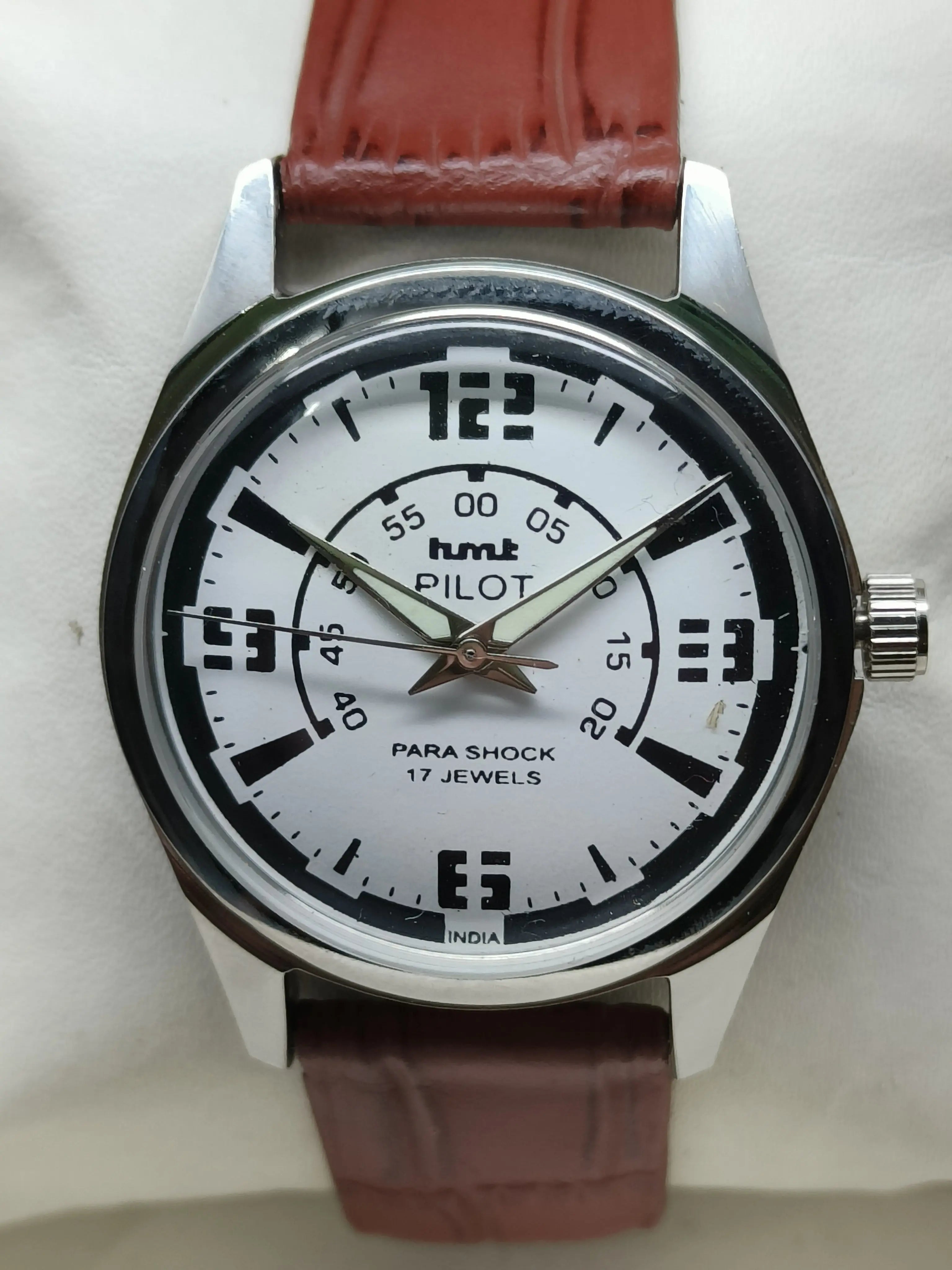 HMT Mechanical Vintage Watch – Refurbished Classic | Original Hand-Winding Timepiece National Watches