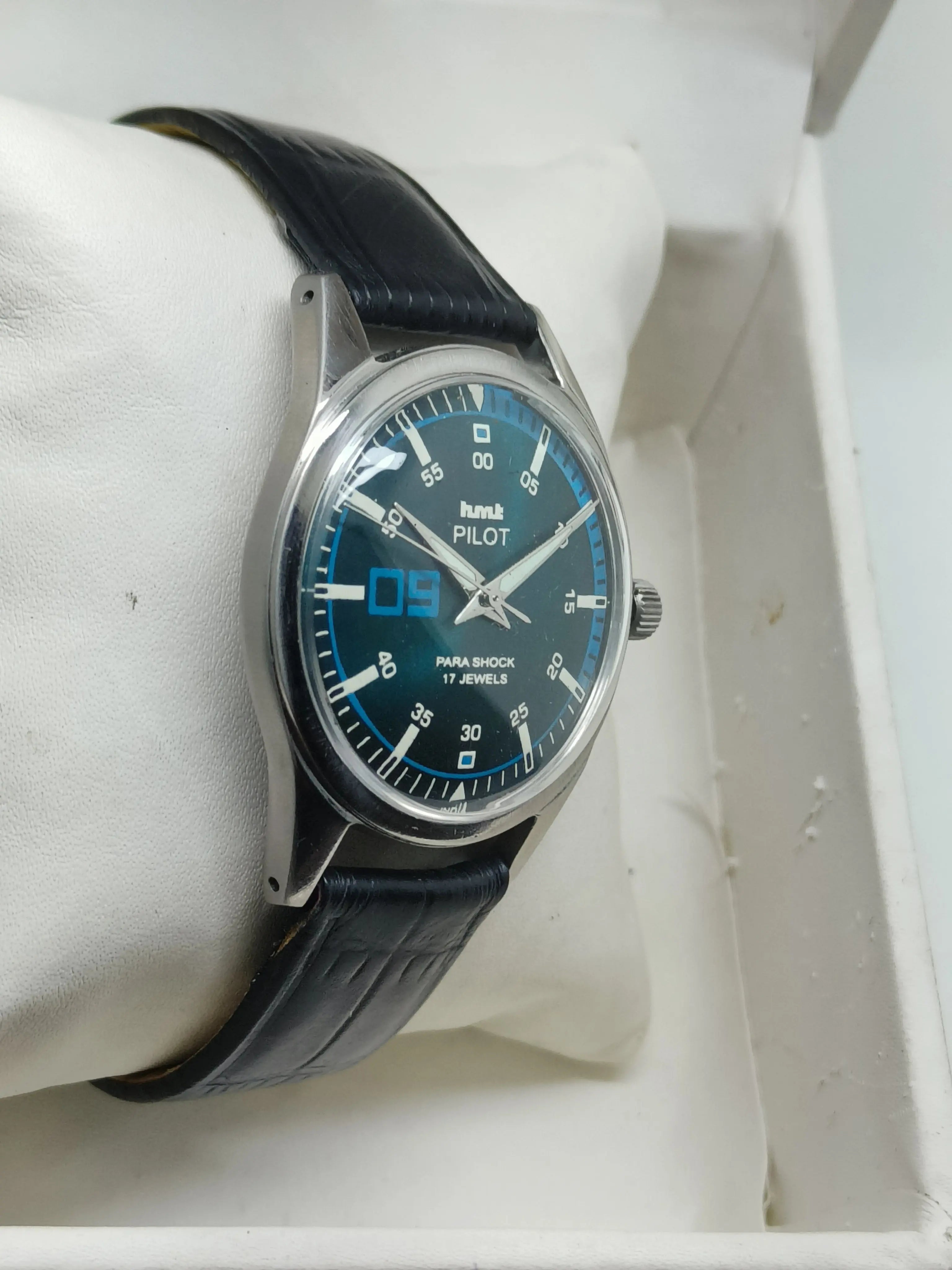 HMT Mechanical Vintage Watch – Refurbished Classic | Original Hand-Winding Timepiece National Watches