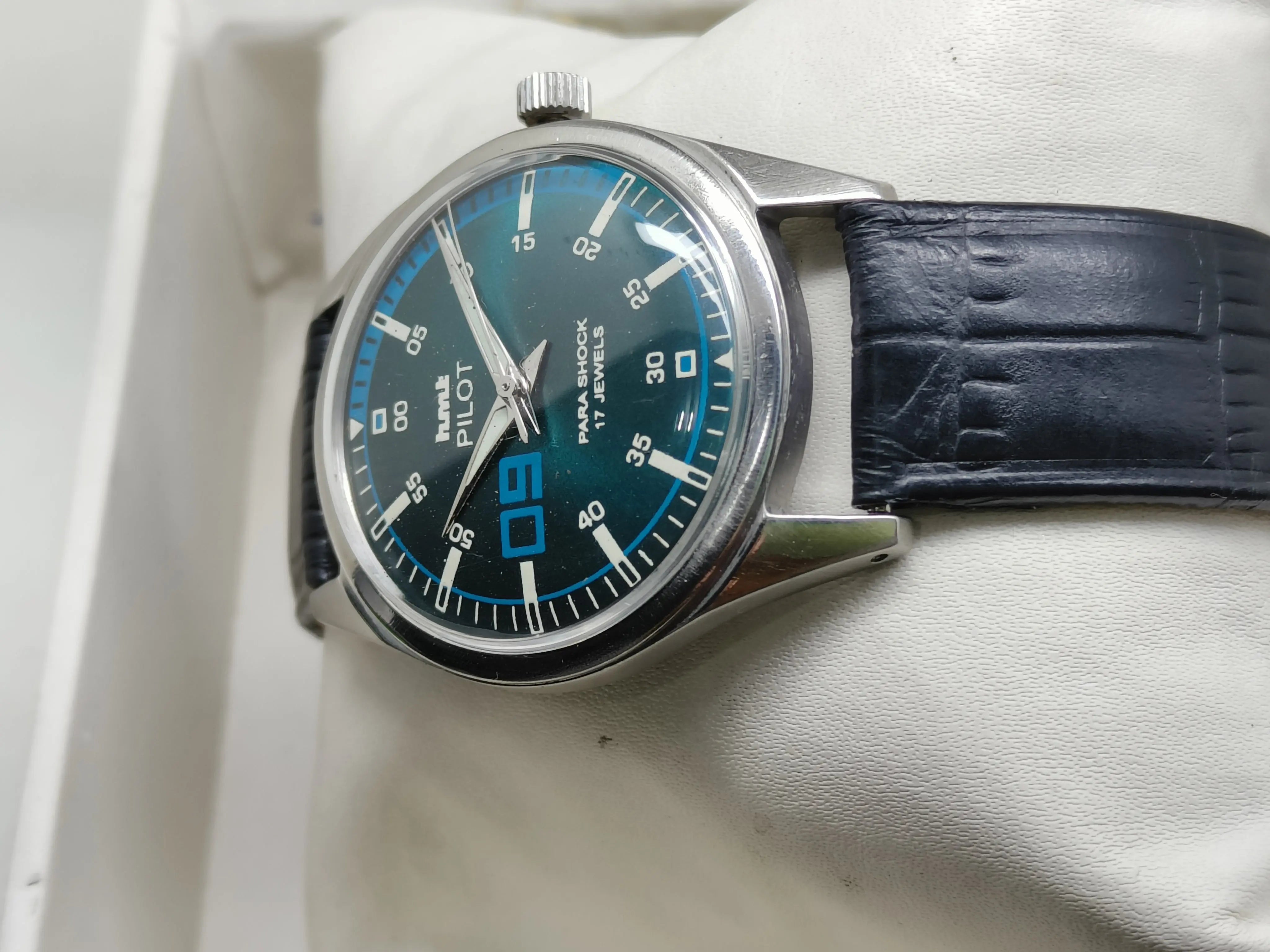 HMT Mechanical Vintage Watch – Refurbished Classic | Original Hand-Winding Timepiece National Watches