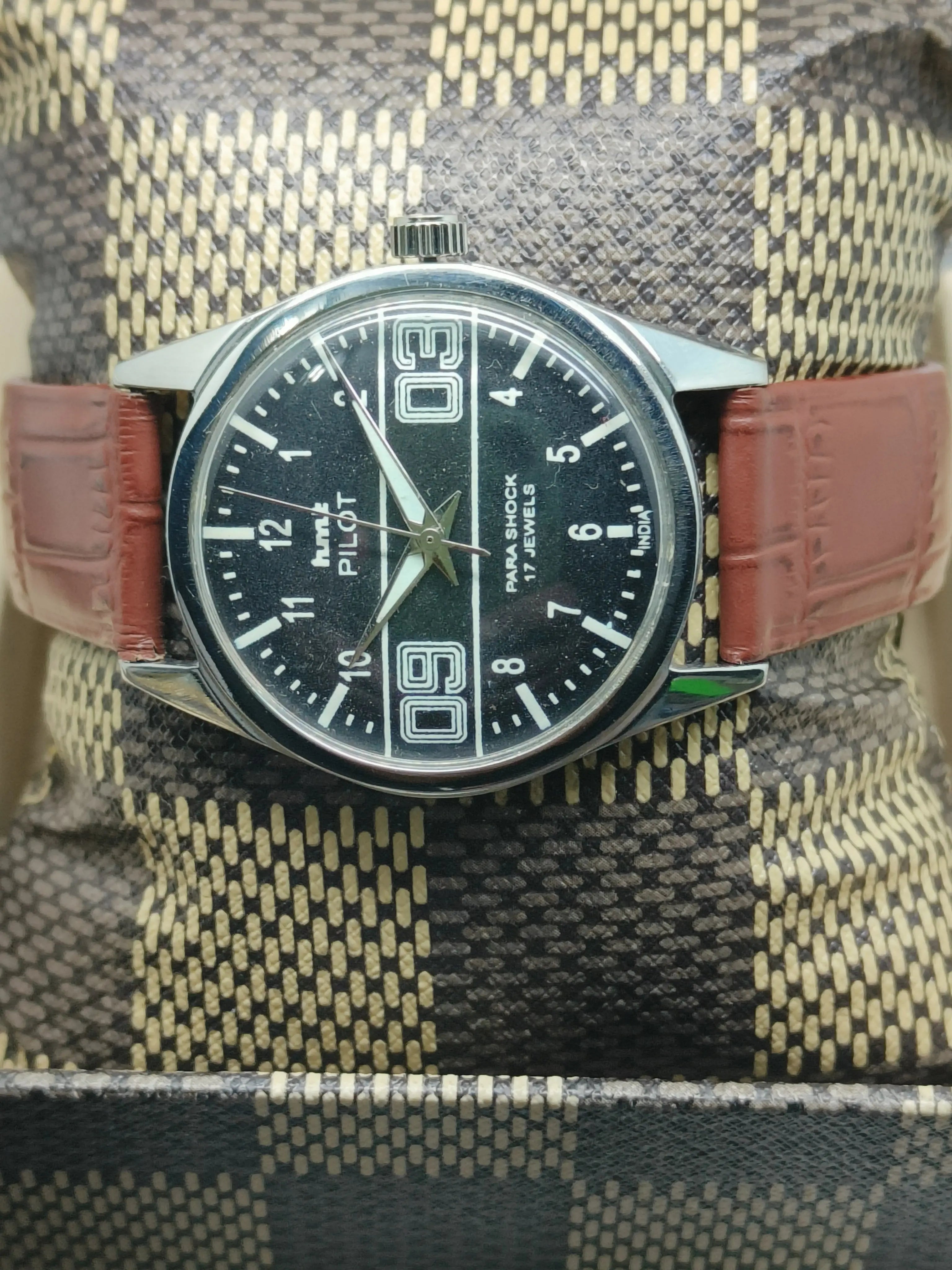 HMT Mechanical Vintage Watch – Refurbished Classic | Original Hand-Winding Timepiece National Watches