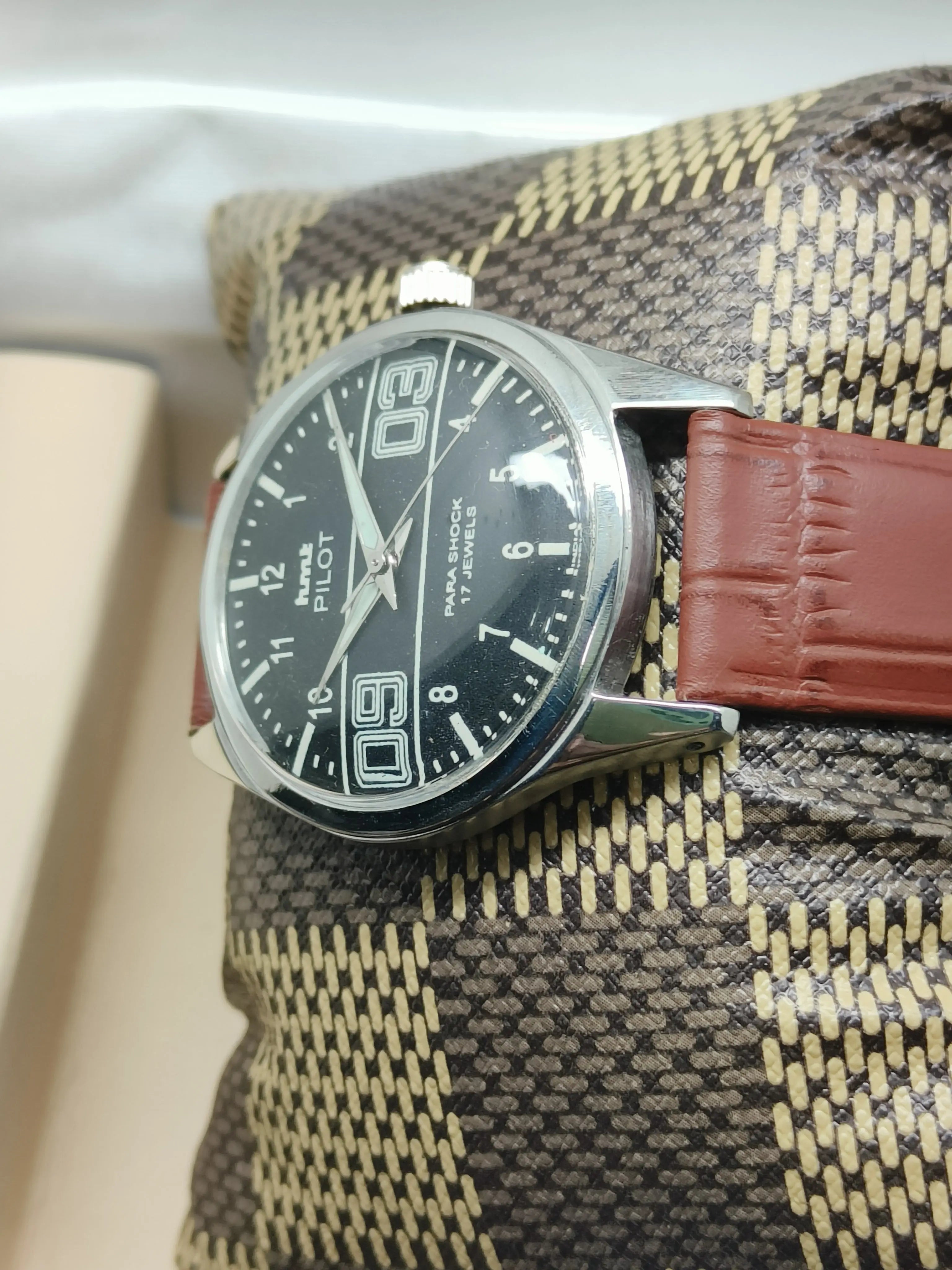 HMT Mechanical Vintage Watch – Refurbished Classic | Original Hand-Winding Timepiece National Watches